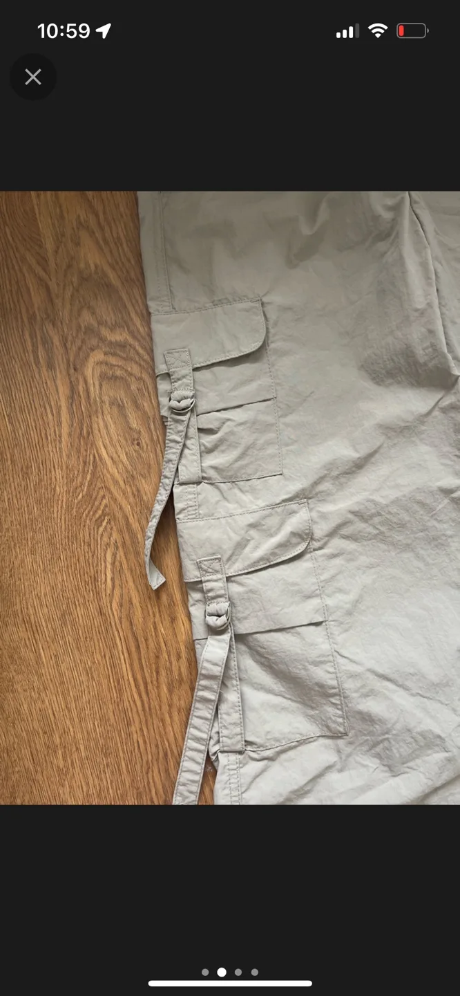 Forever 21 Cargo Pants image indicator(2)