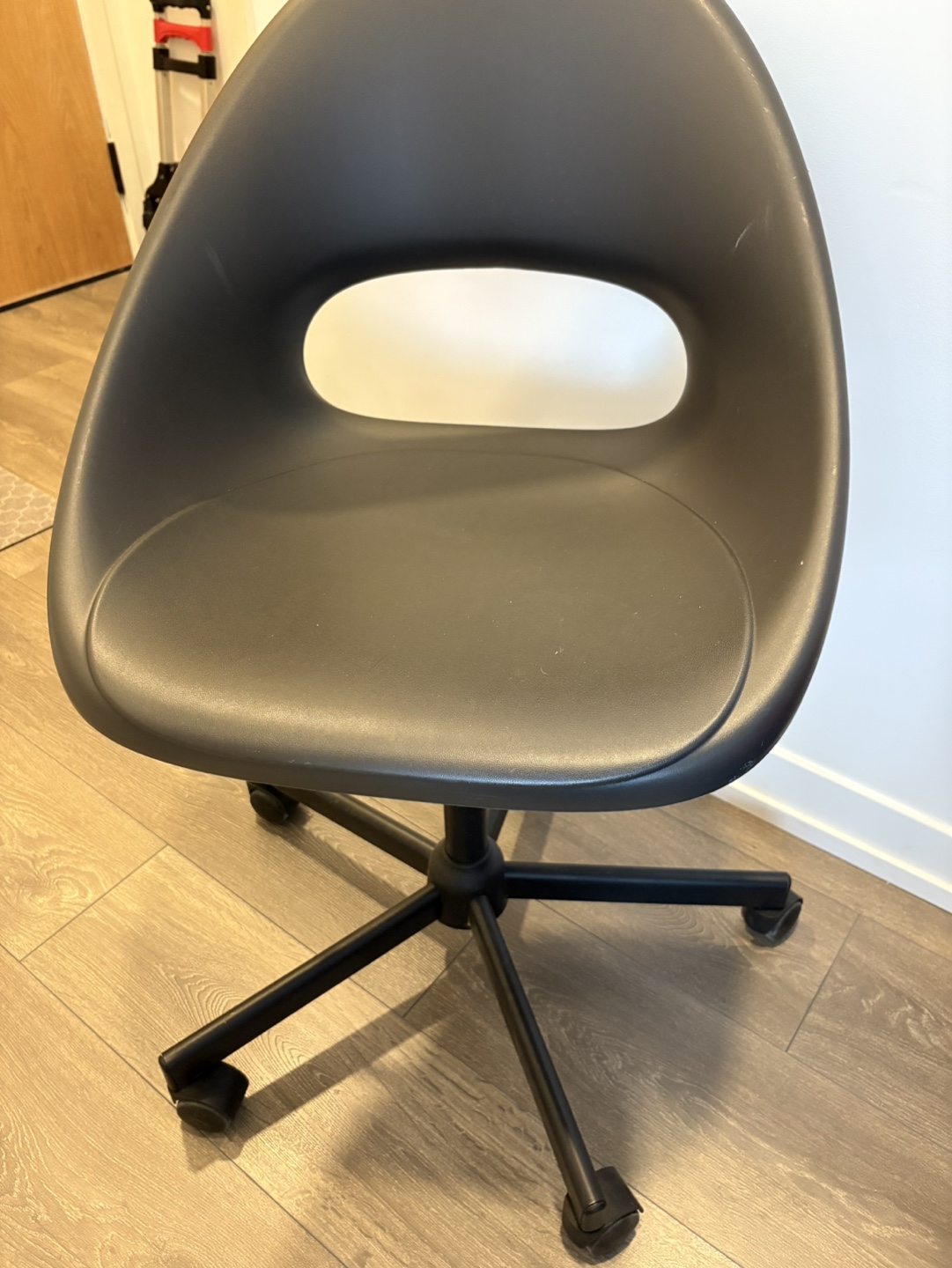 Black Swivel Office Chair