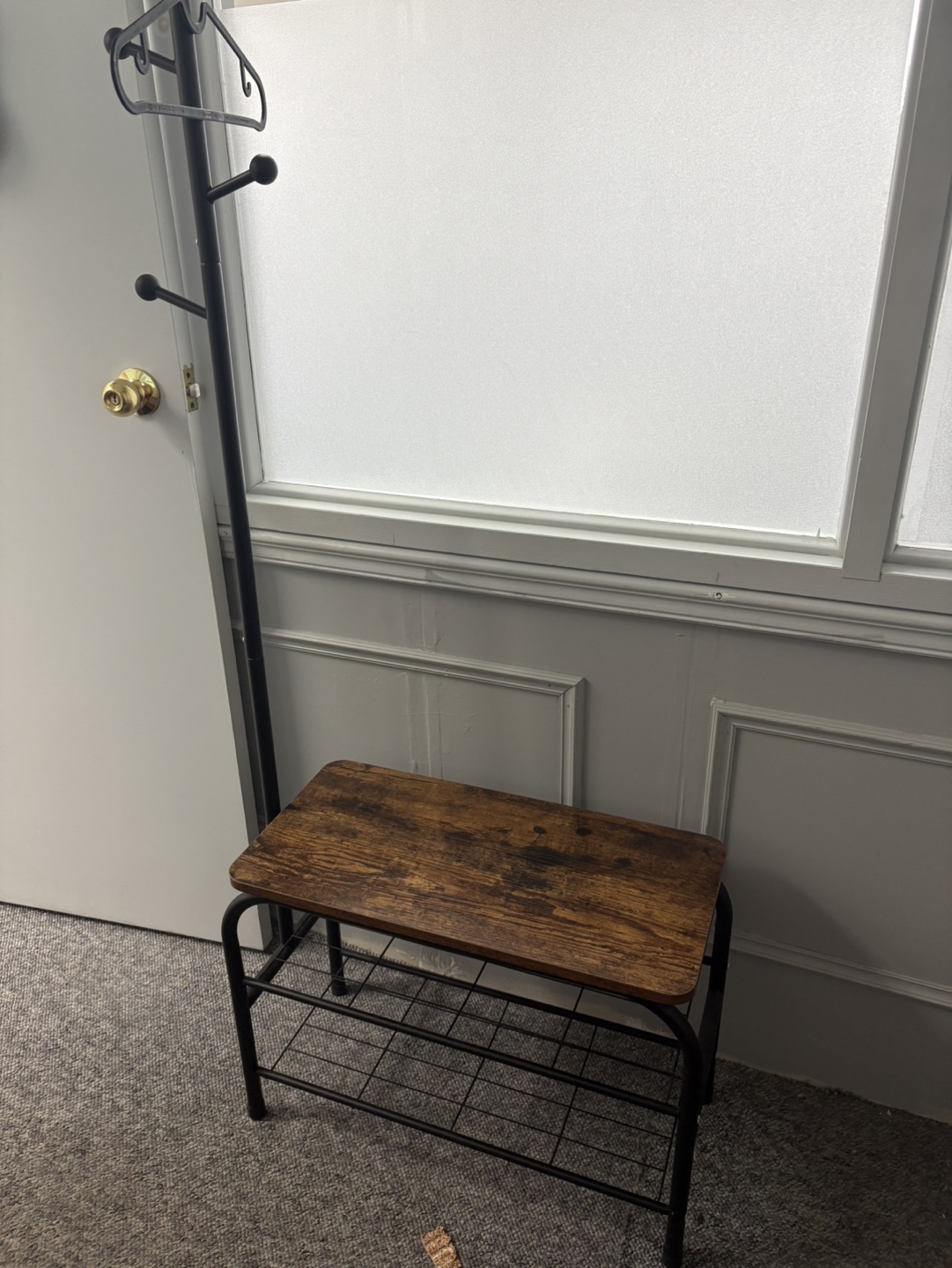 Coat rack with shoe bench