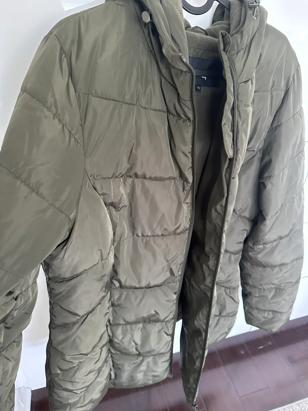 George Green Puffer Jacket with Hood image indicator(4)