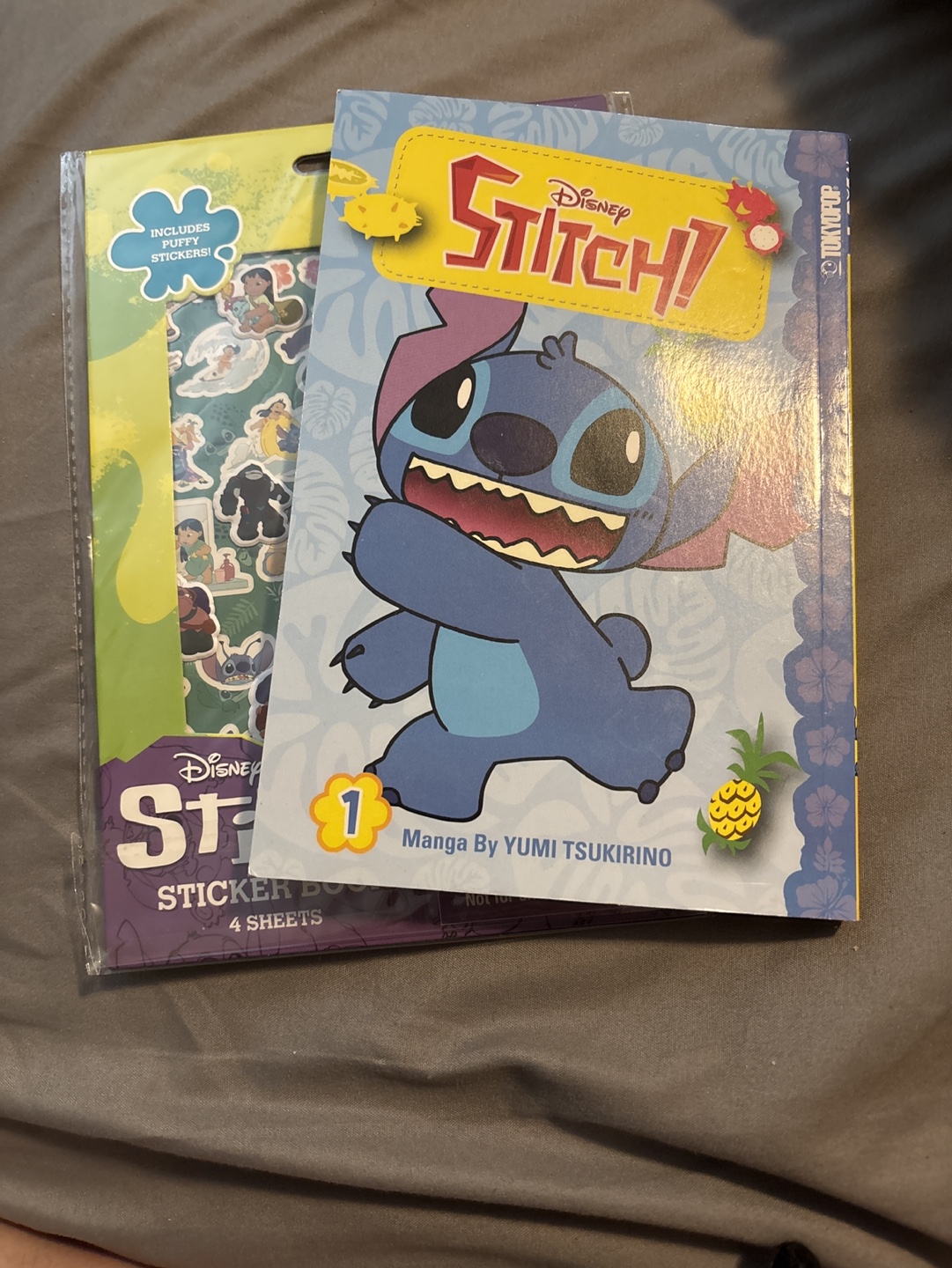 Disney Stitch! Stickers and Manga Volume 1