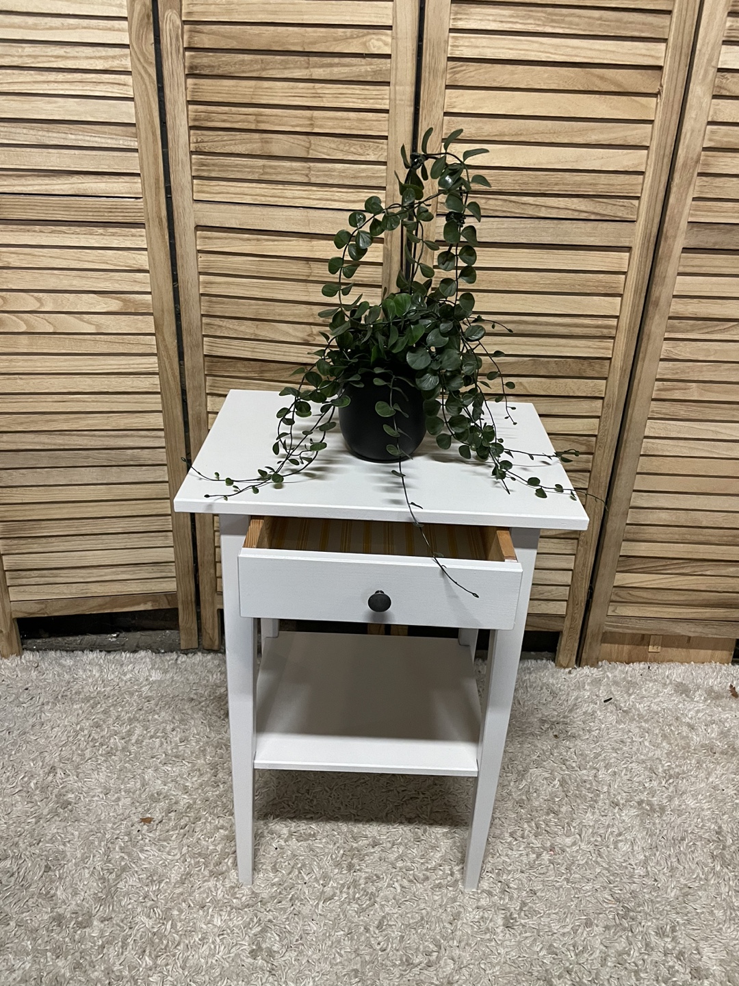 IKEA side table - photo 4