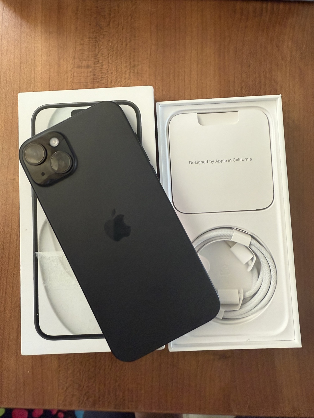 iPhone 15 Plus - photo 2