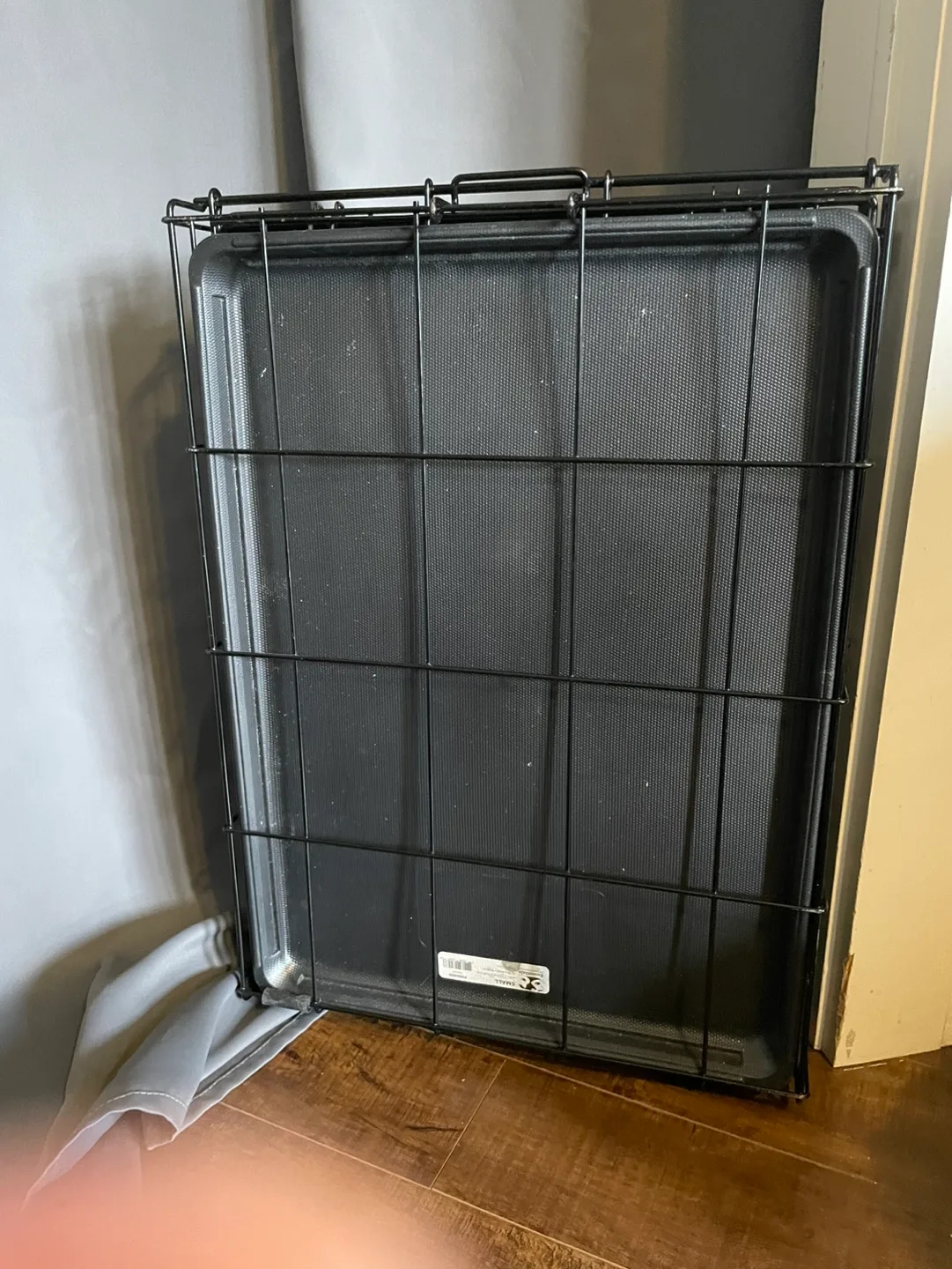 Black Metal Dog Crate 24"x 17"x 19" image indicator(2)