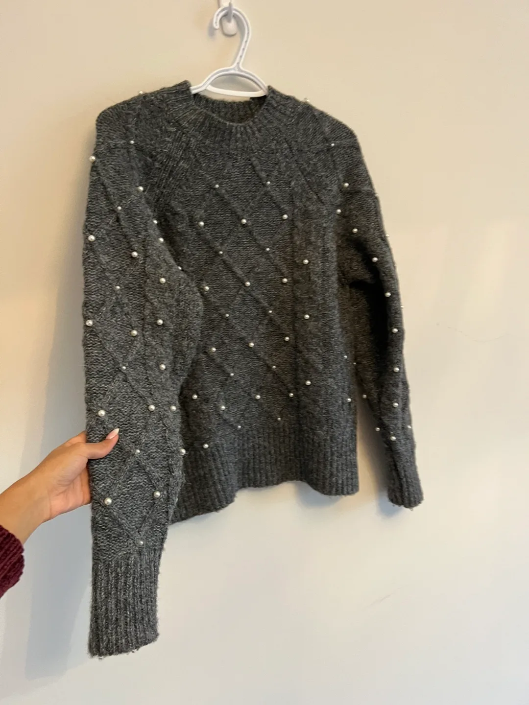 Devoted Grey Pearl Sweater XS image indicator(3)