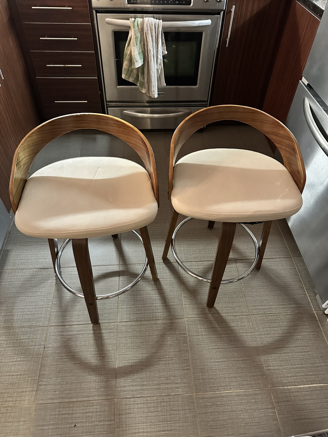 Bar stools - photo 3