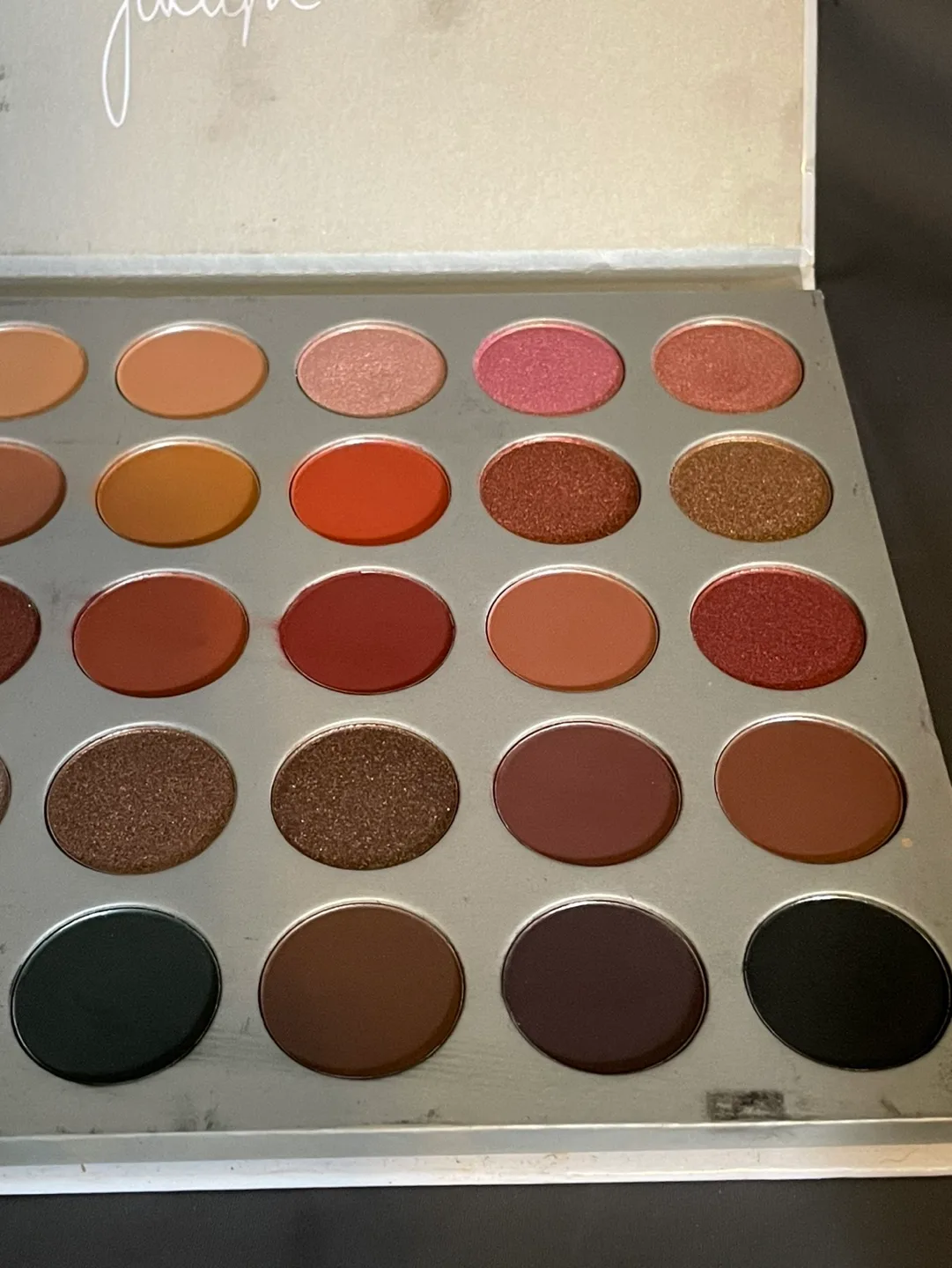 35 colour Eyeshadow Pallete Morphe (By Jacklyn Hill)🇨🇦 image indicator(5)