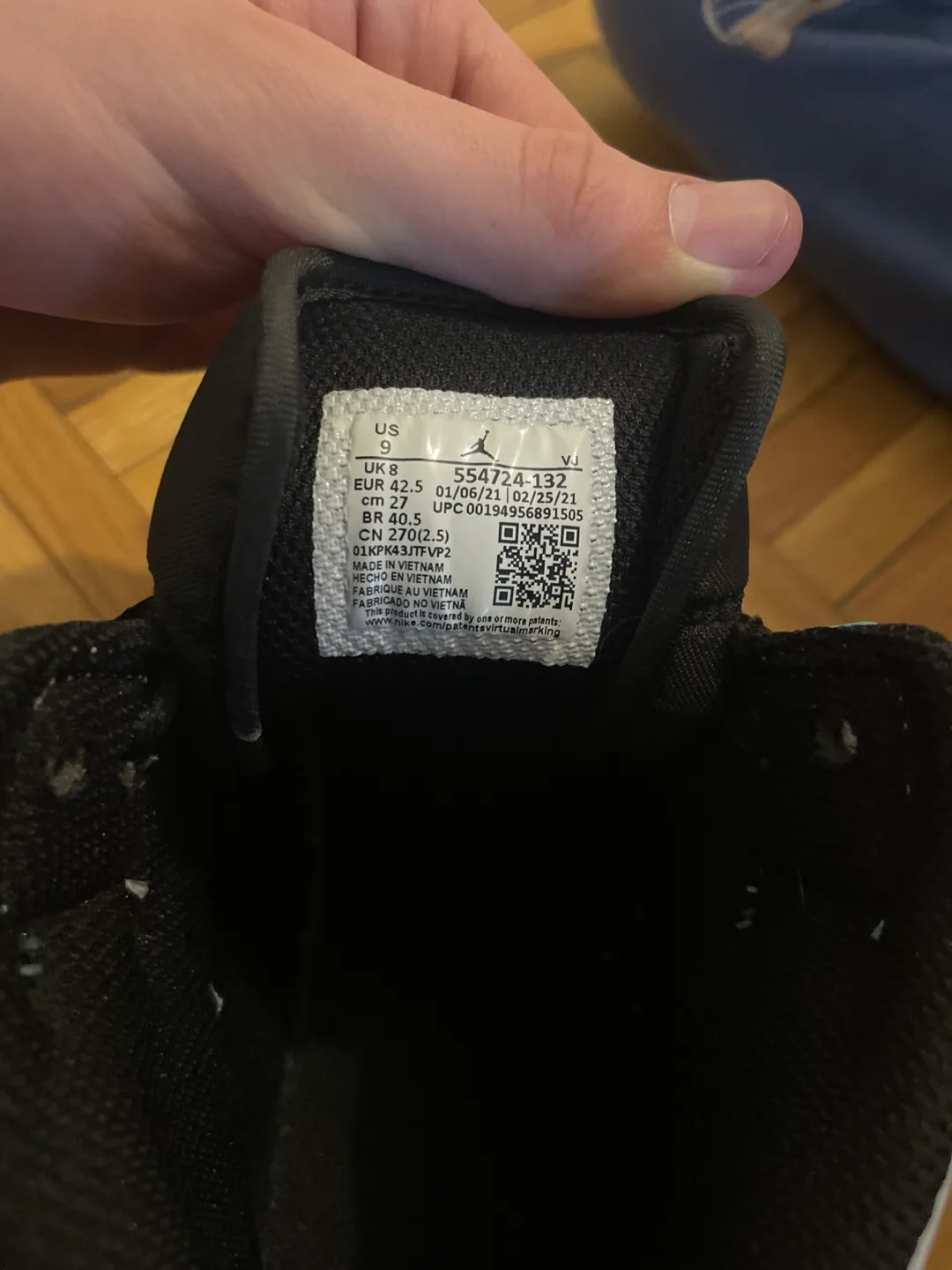 Air Jordan 1 Mid SE image indicator(5)