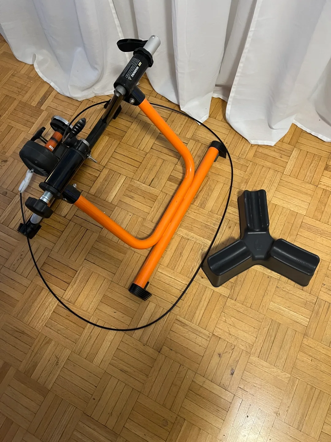 JetBlack Cycling Trainer image indicator(5)