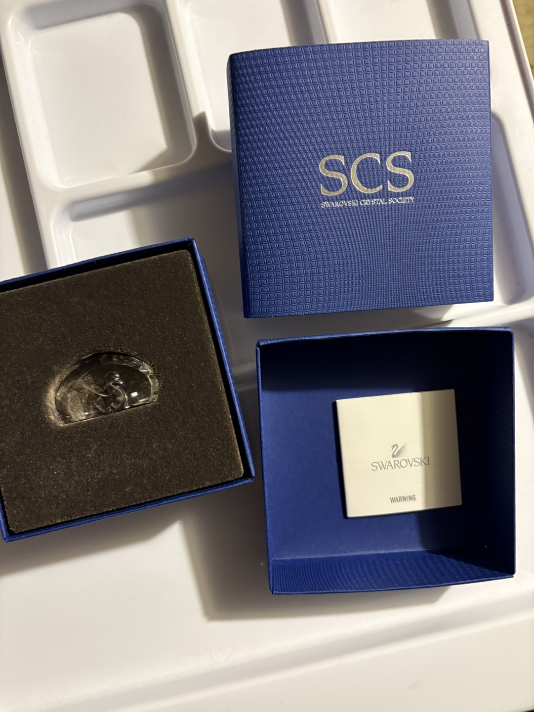 Swarovski Crystal Society SCS Figurine