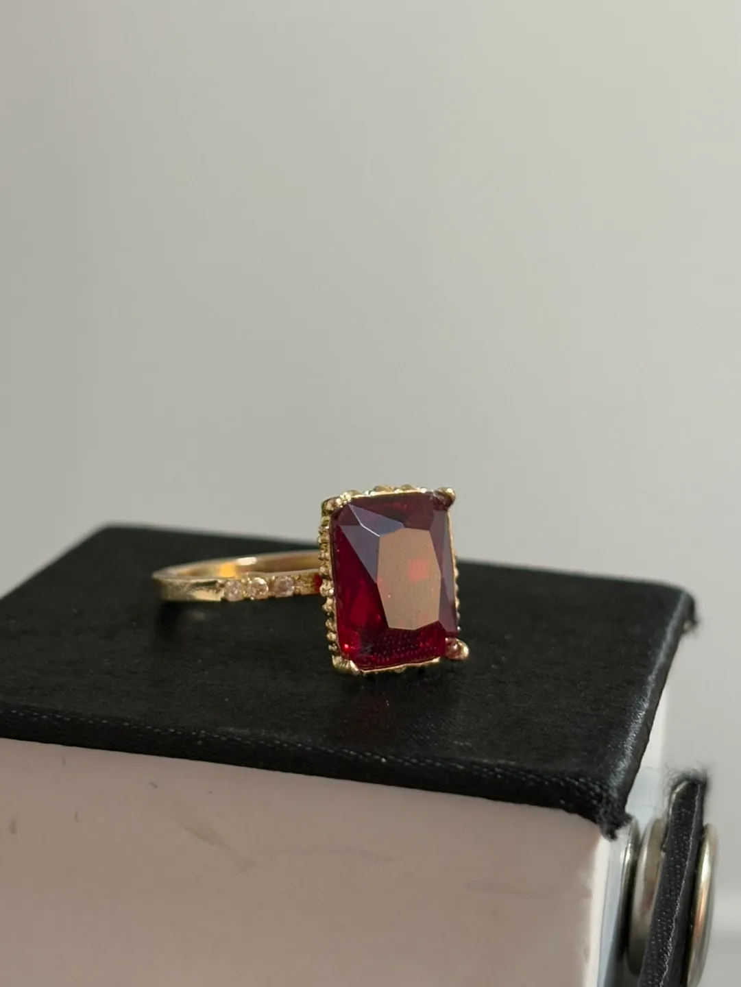 Stainless steel Gold Ring with Red Gemstone image indicator(4)