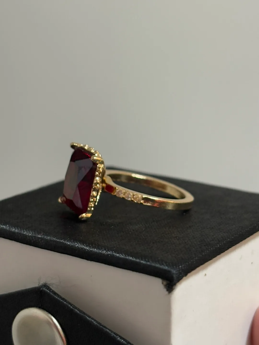 Stainless steel Gold Ring with Red Gemstone image indicator(5)