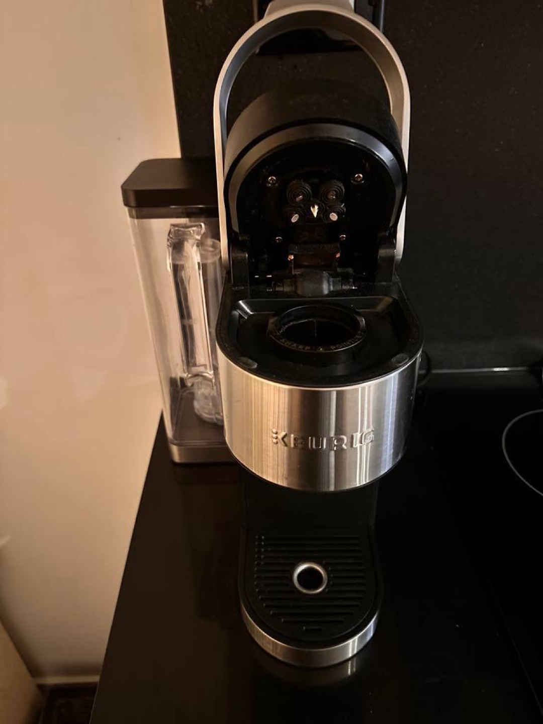 Keurig K-Supreme Plus Coffee Maker – Excellent Condition