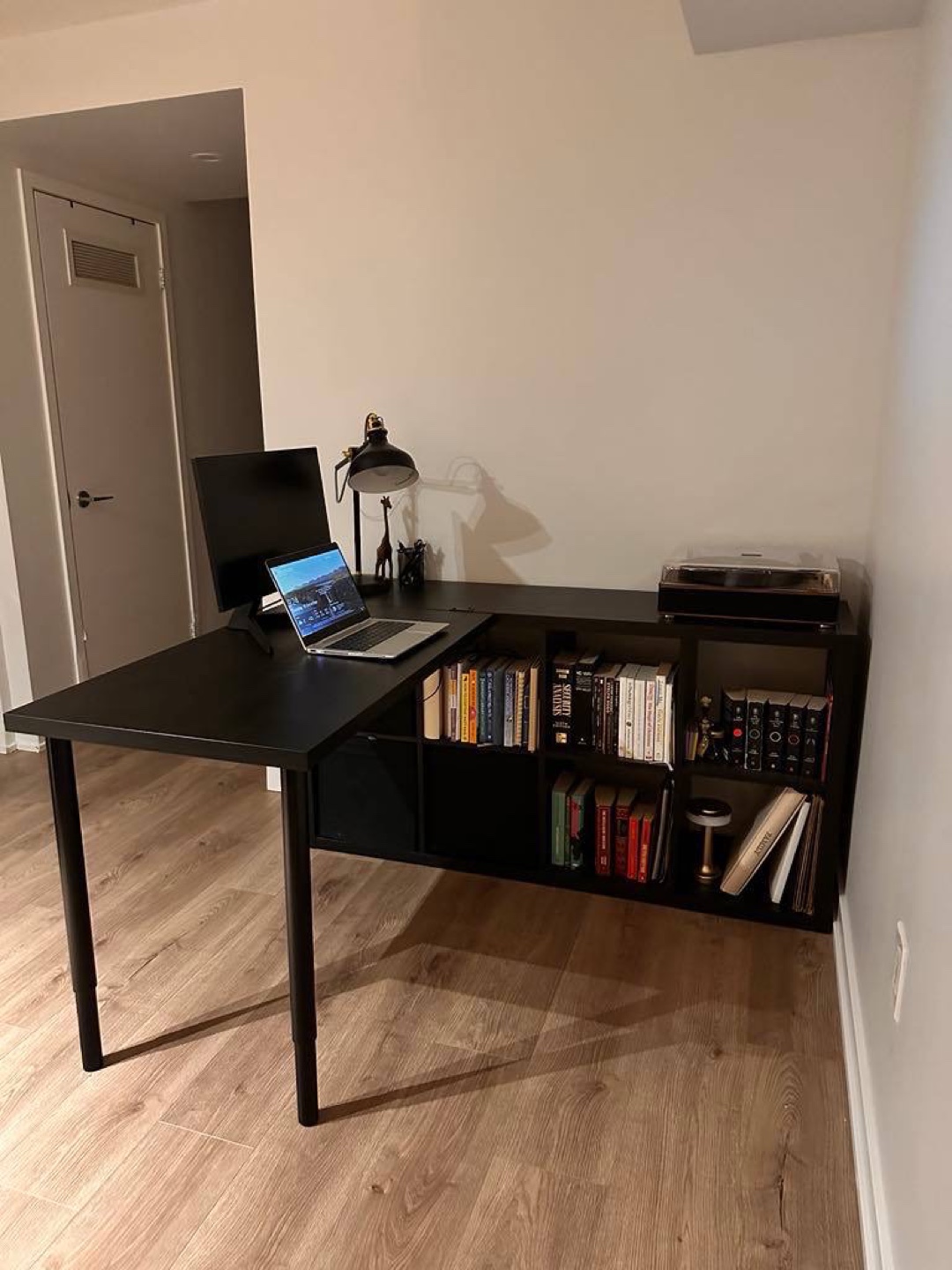KALLAX/LAGKAPTEN Shelf Unit with Desk for Sale - photo 3