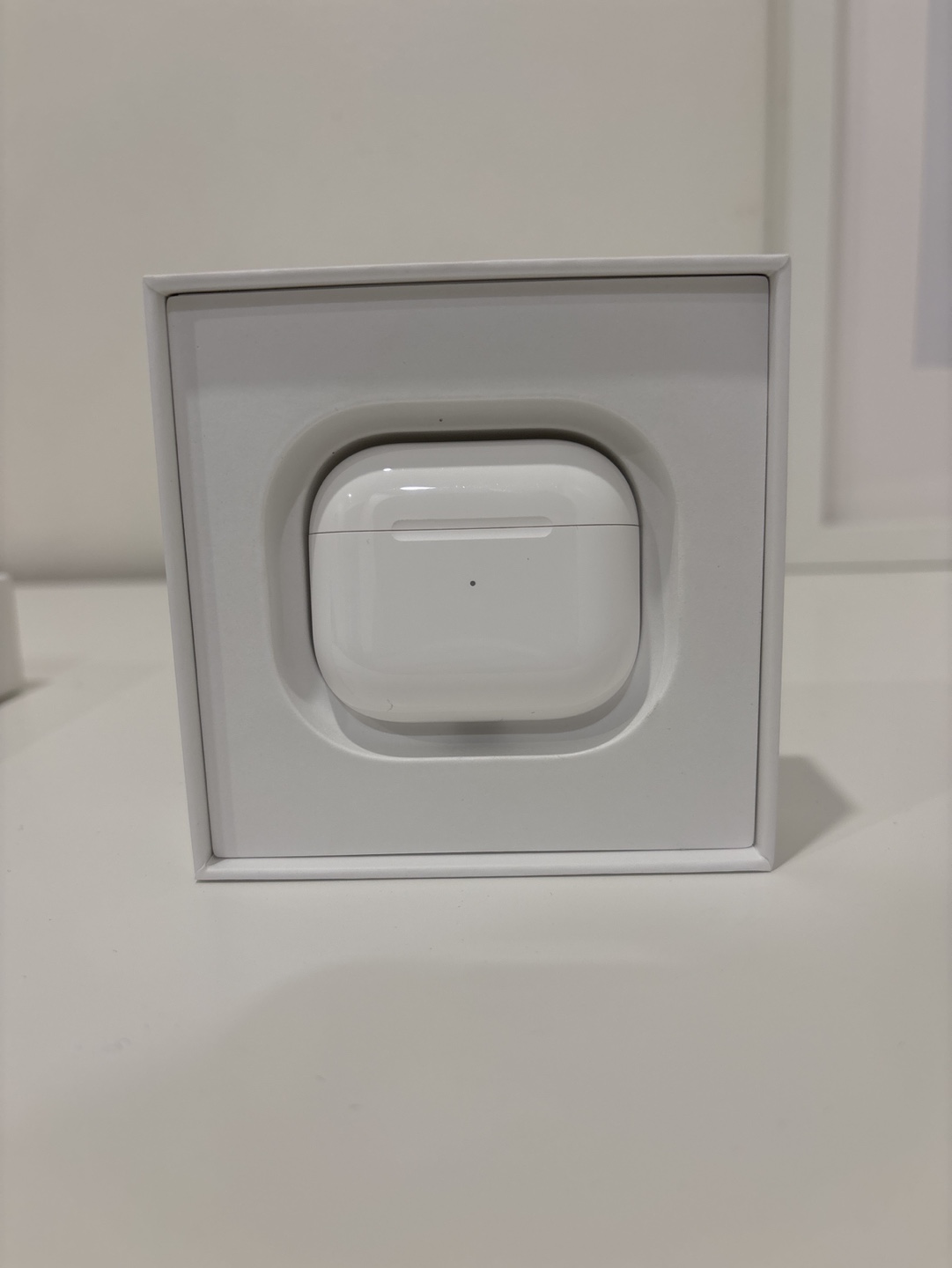 Apple AirPods gen 3