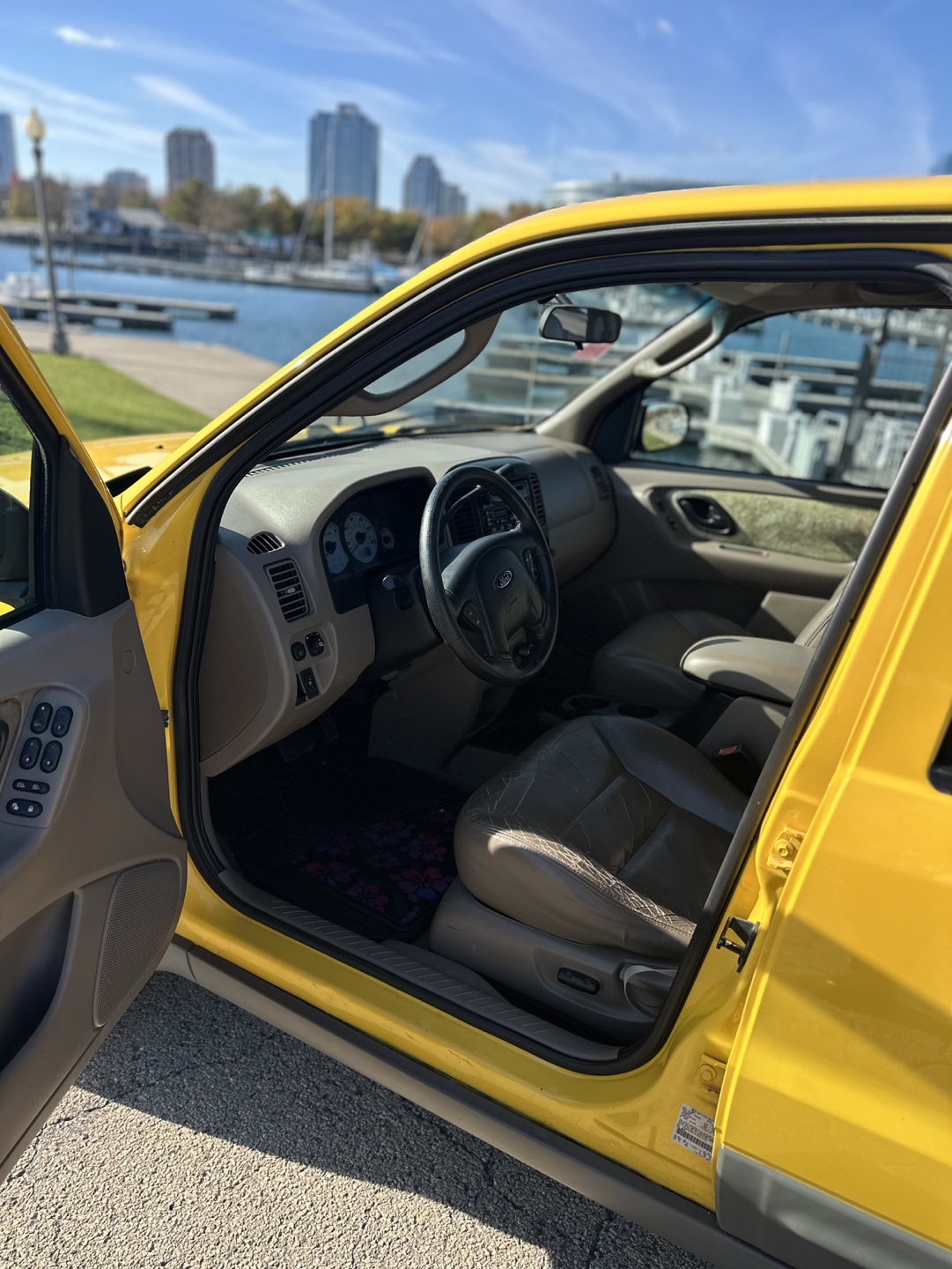 2001 Ford Escape XLT - photo 5