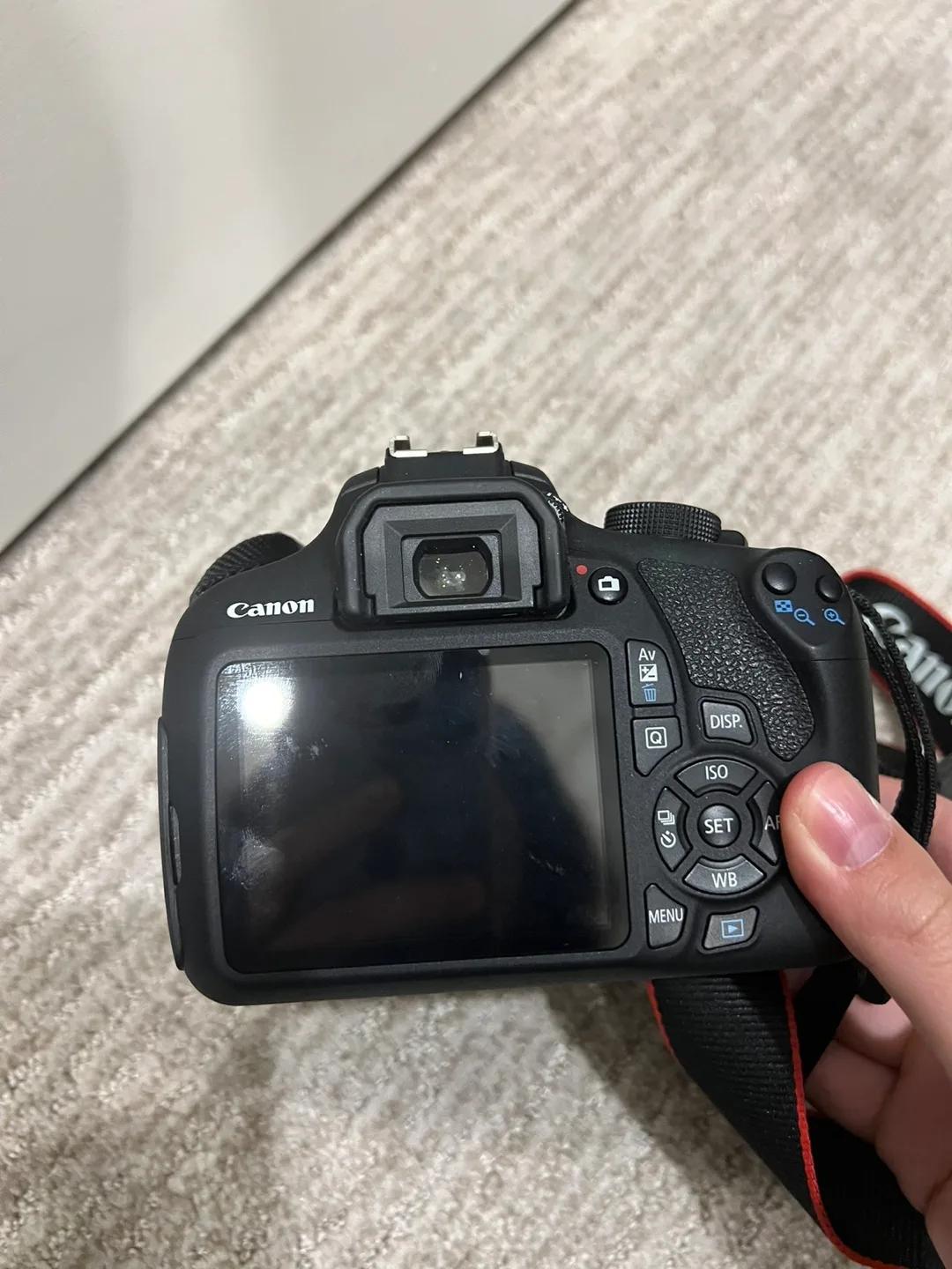 Canon EOS Rebel T5 + accessories image indicator(9)