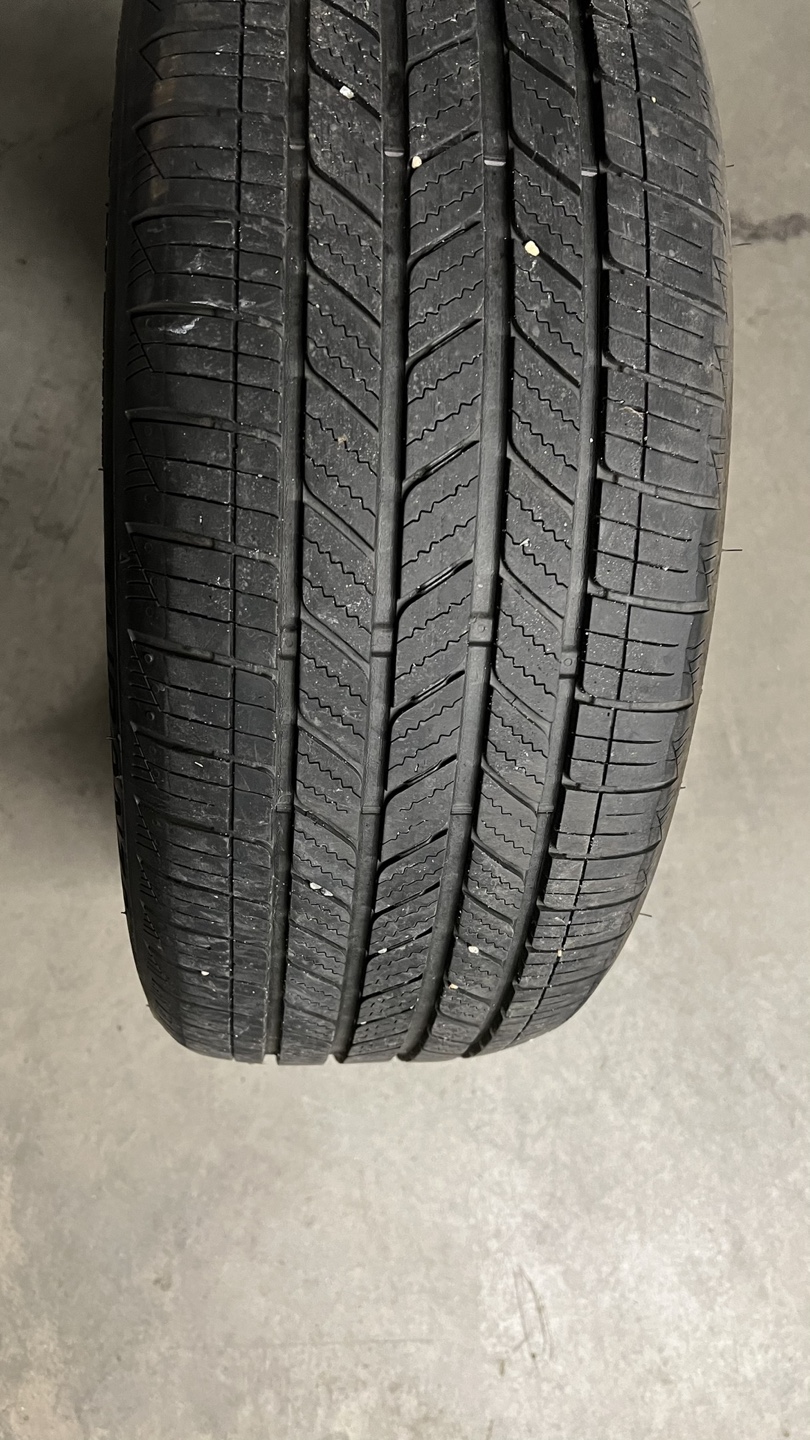 Two Stock Bridgestone Turanza  225/45R18 91H All Season Tire - photo 3