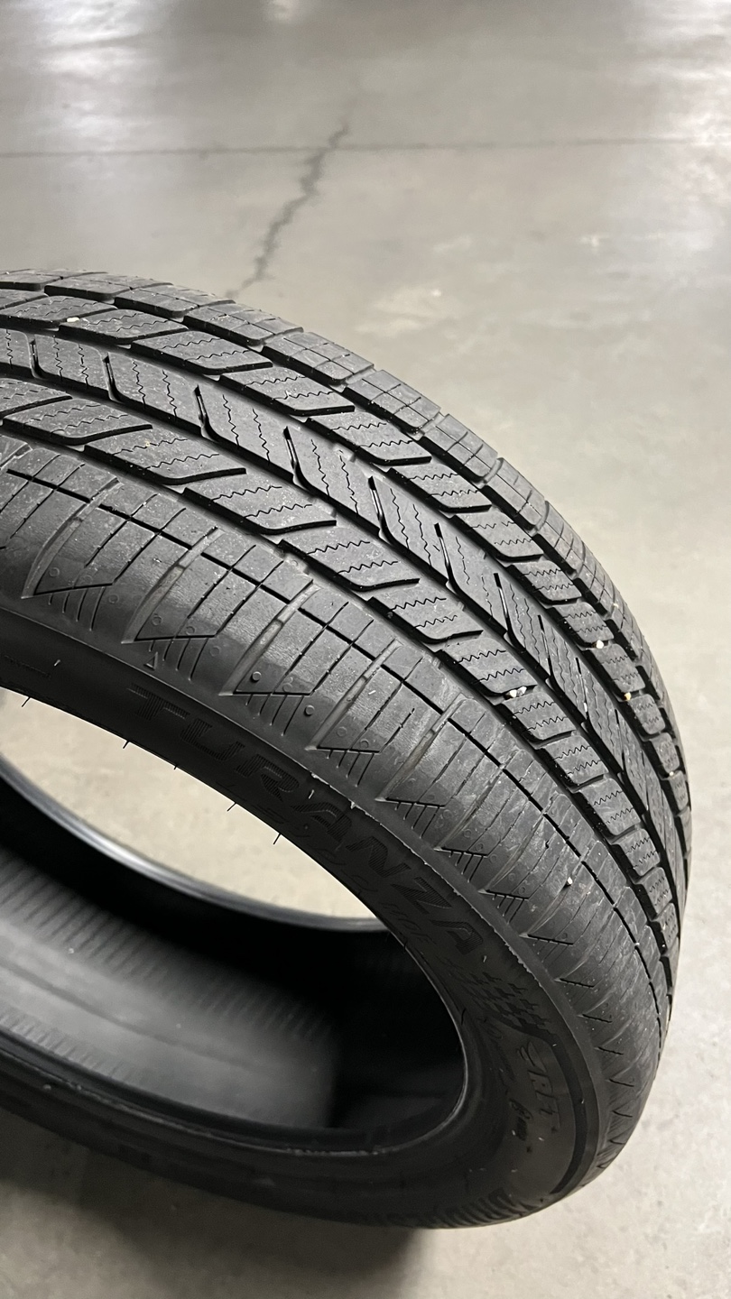 Two Stock Bridgestone Turanza  225/45R18 91H All Season Tire