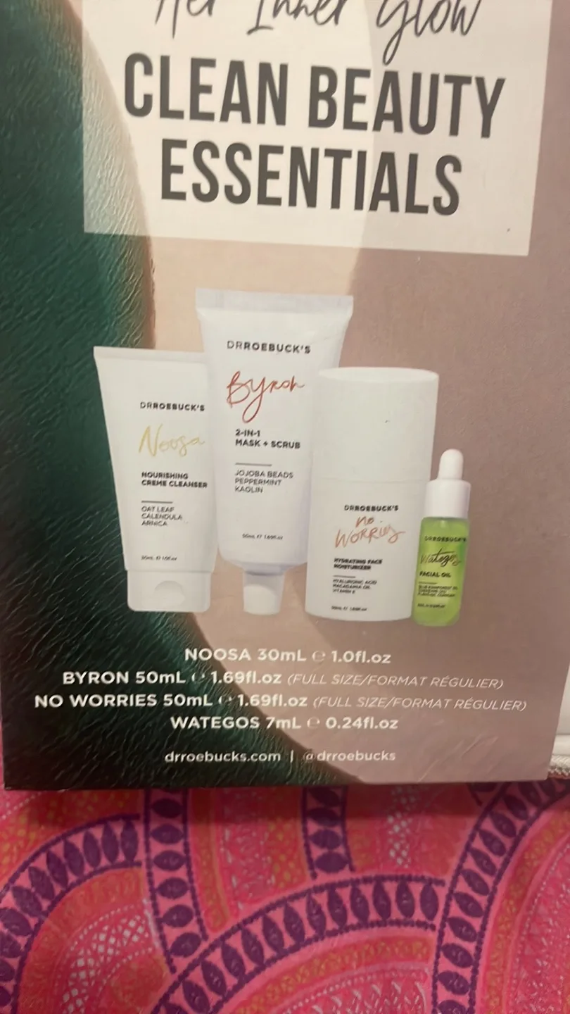 Dr Roebuck's Her Inner Glow Clean Beauty Essentials image indicator(8)