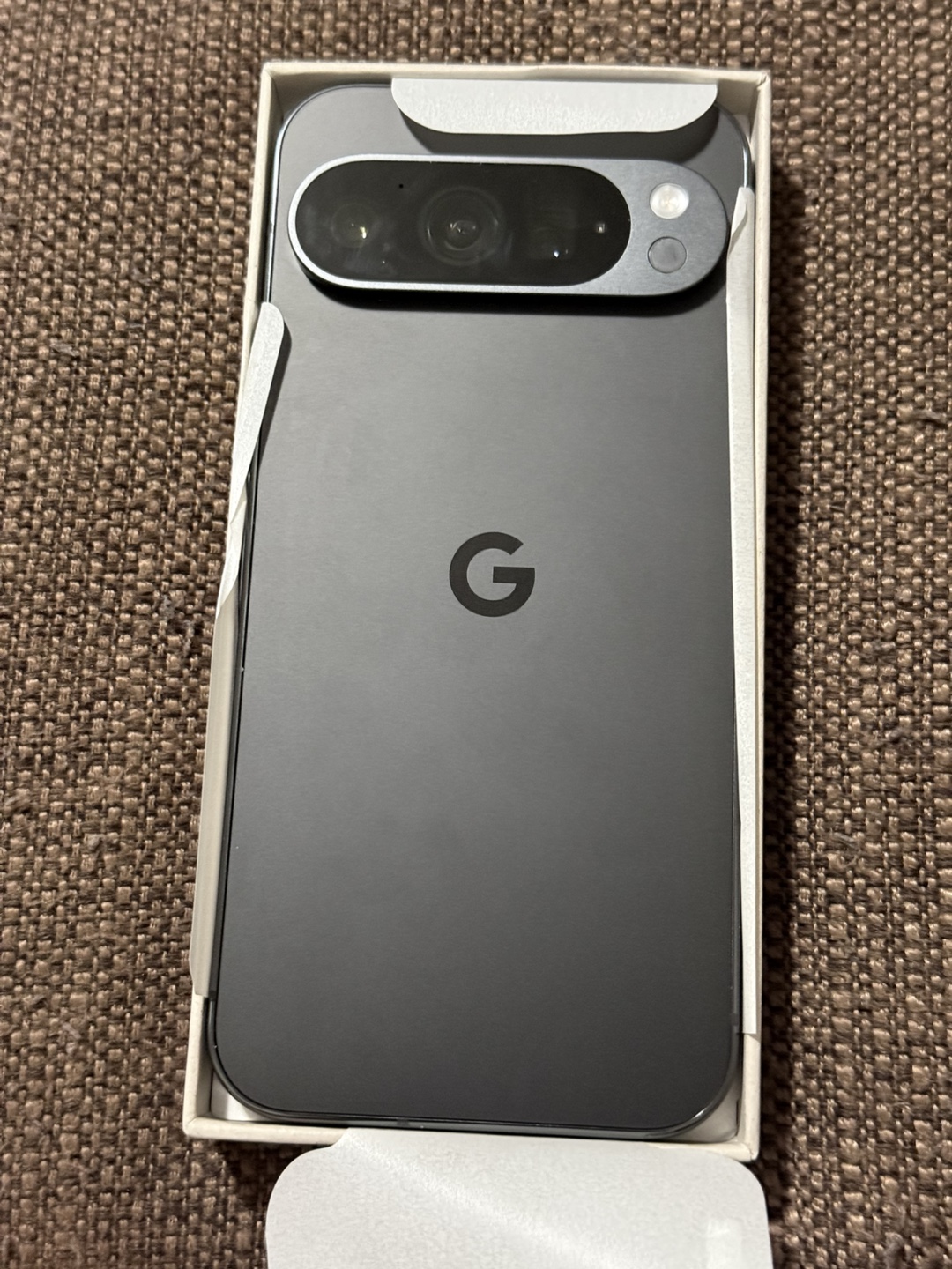 Google Pixel 9 Pro Smartphone - photo 3