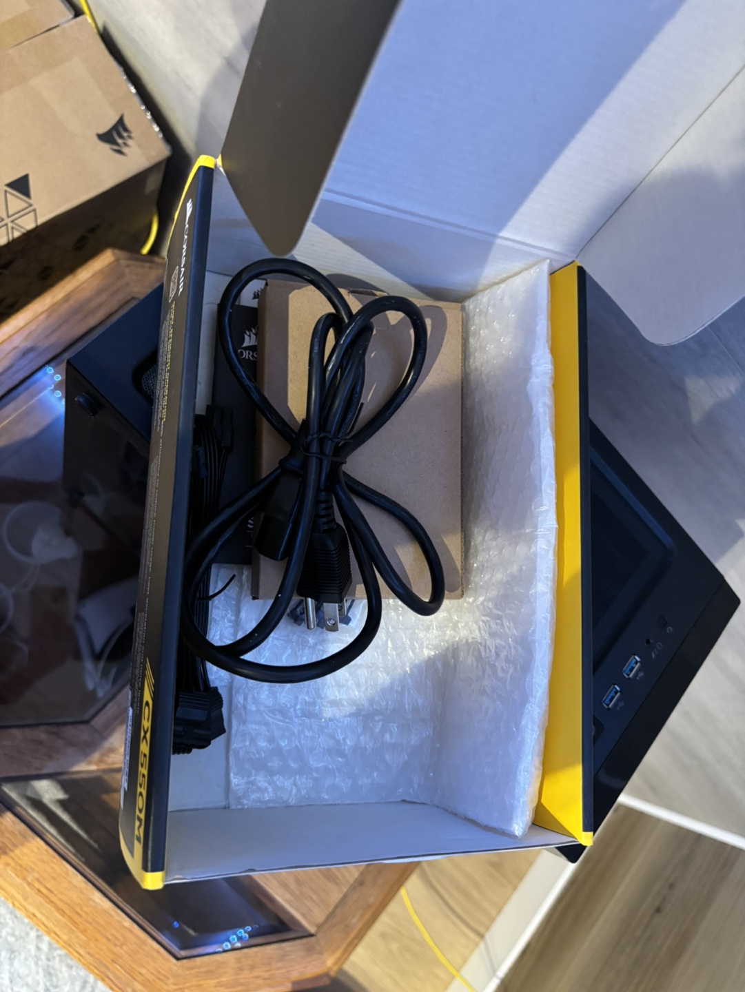 Corsair Carbide Series 275R Black Micro ATX Computer Case - photo 2