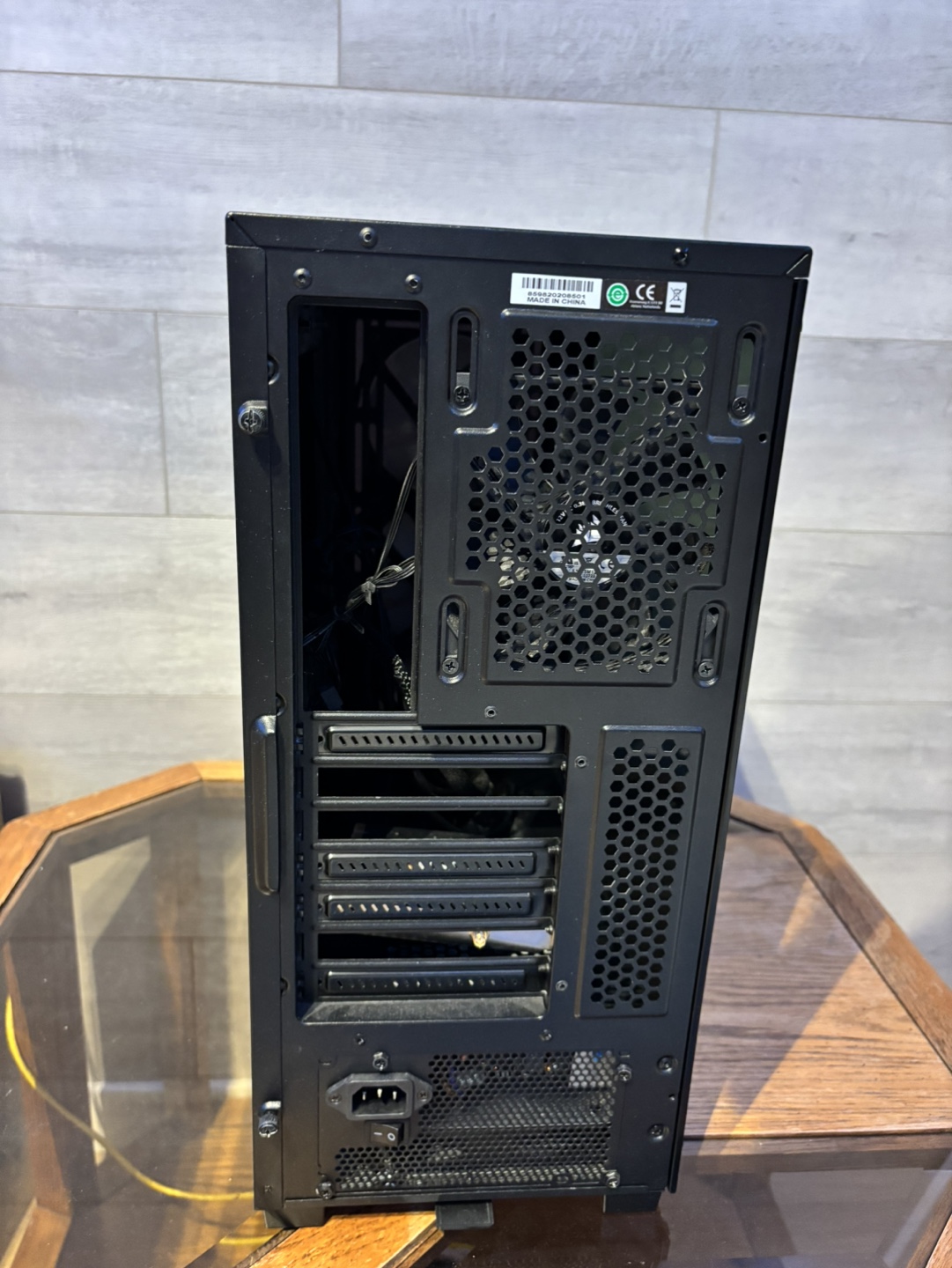 Corsair Carbide Series 275R Black Micro ATX Computer Case - photo 5