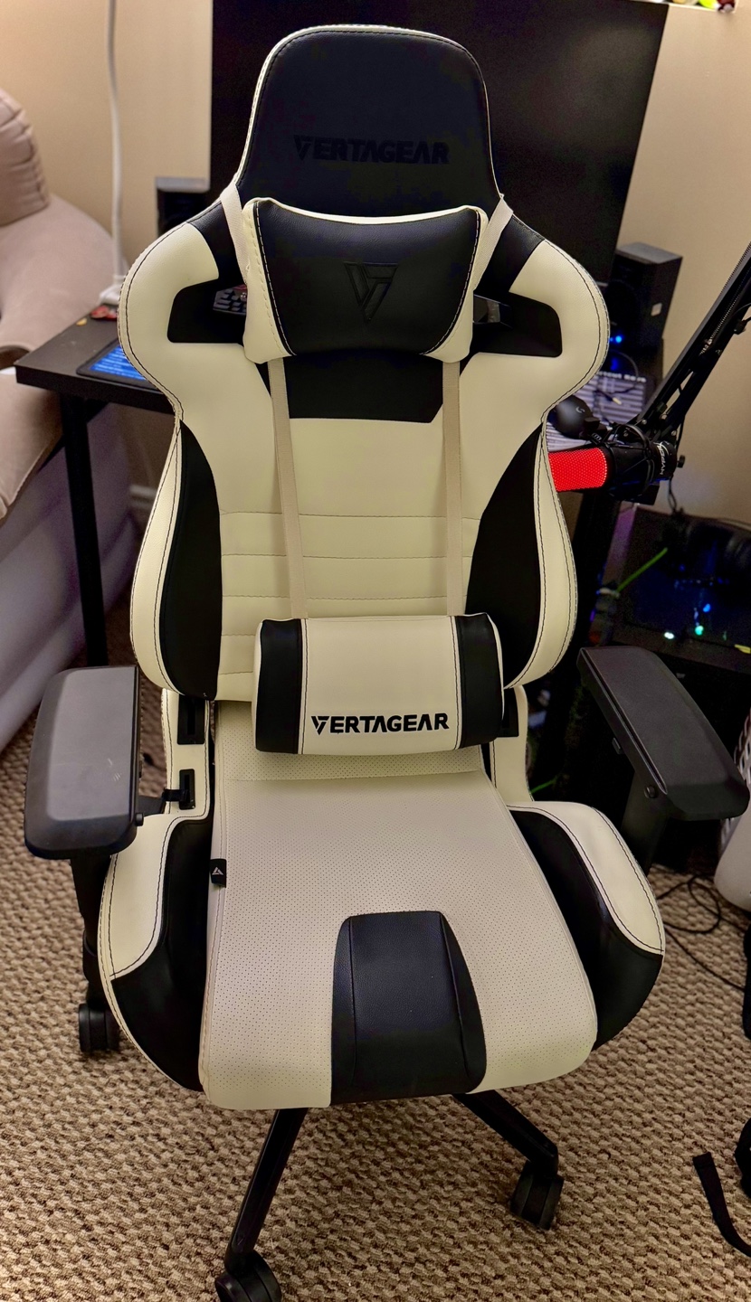 Luxury Vertagear Gaming Chair
