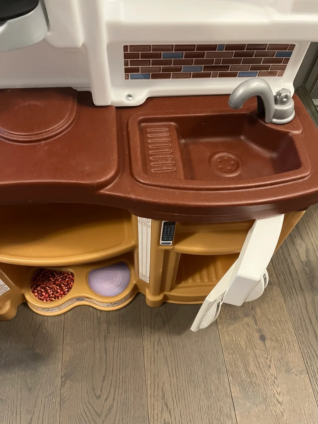 Step 2 kids play kitchen retail $289 plus tax image indicator(4)