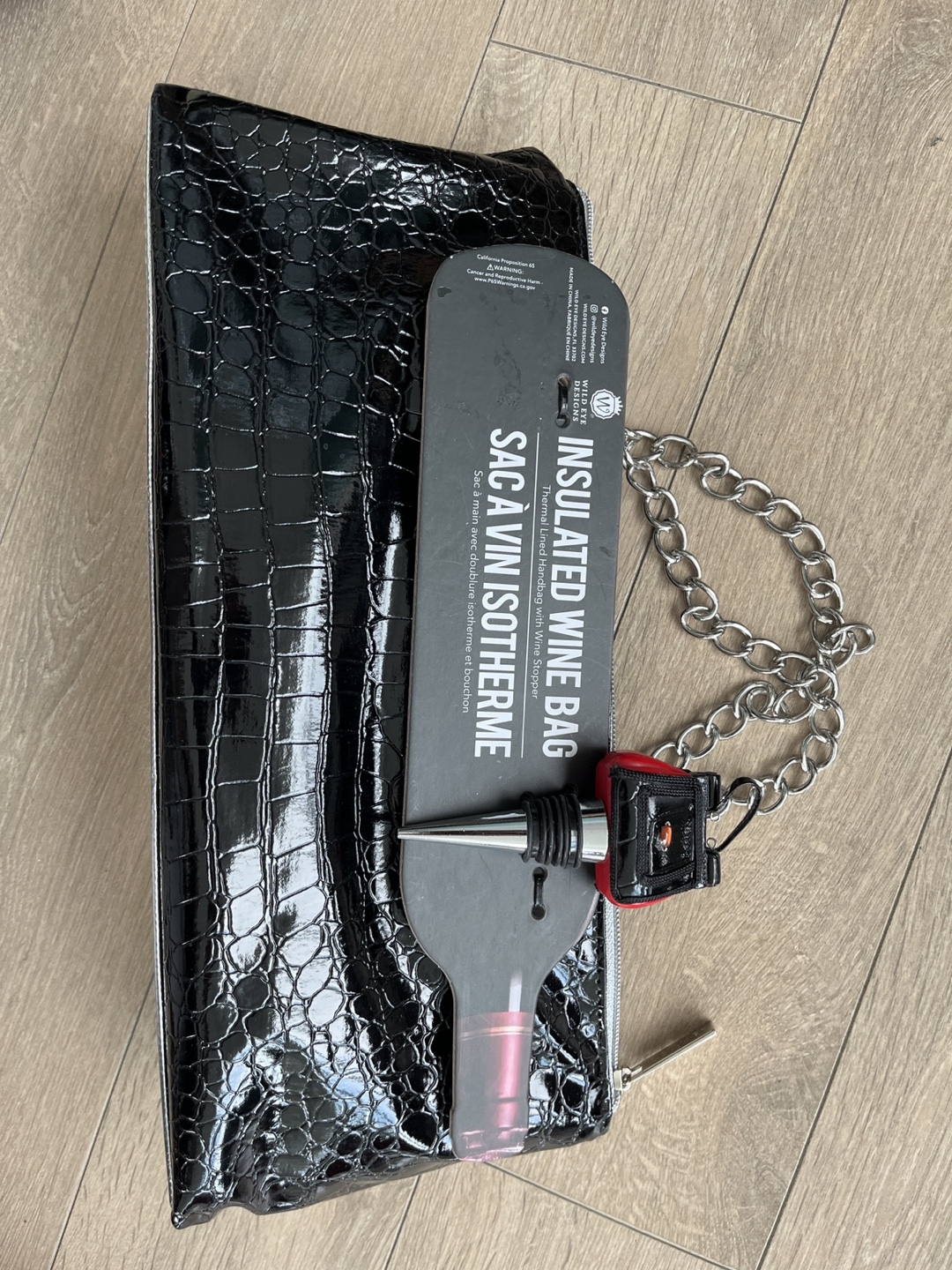 Brand New w Tags Croc style bag and wine bottle stopper - photo 2