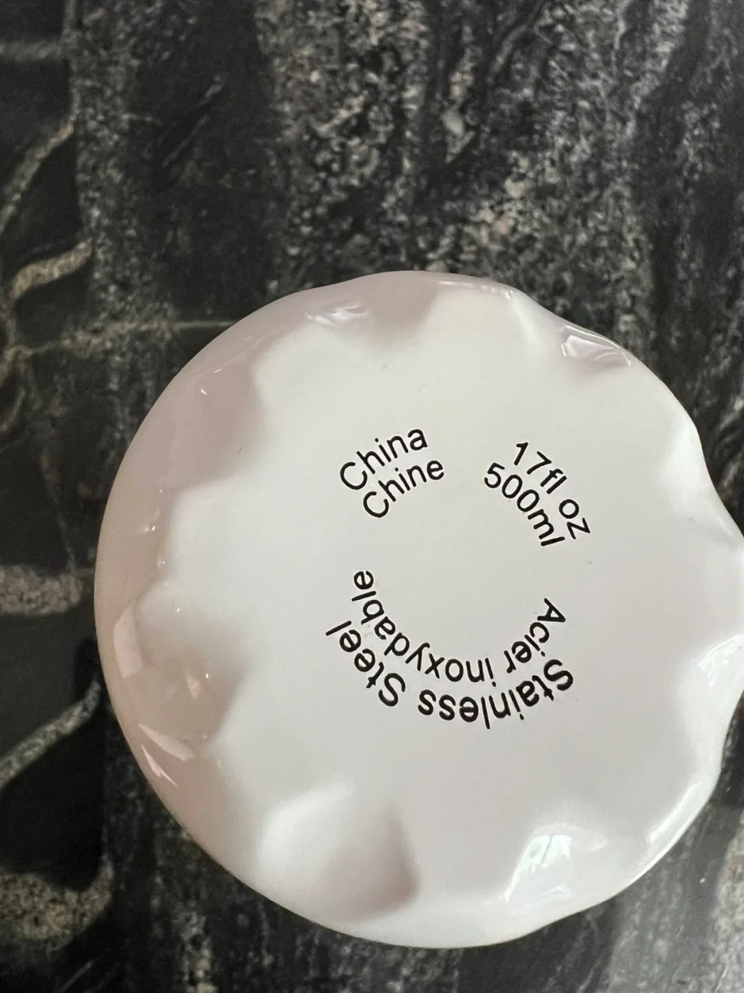 Yayoi Kusama AGO Water Bottle image indicator(3)