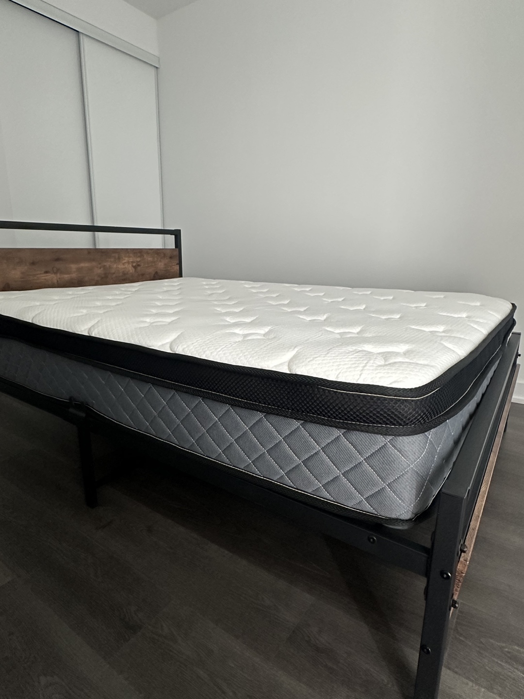 Double Bed Frame and double mattress - photo 4