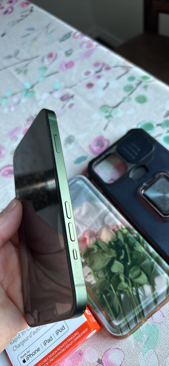 iPhone 13 128gb - Green - Unlocked - photo 4