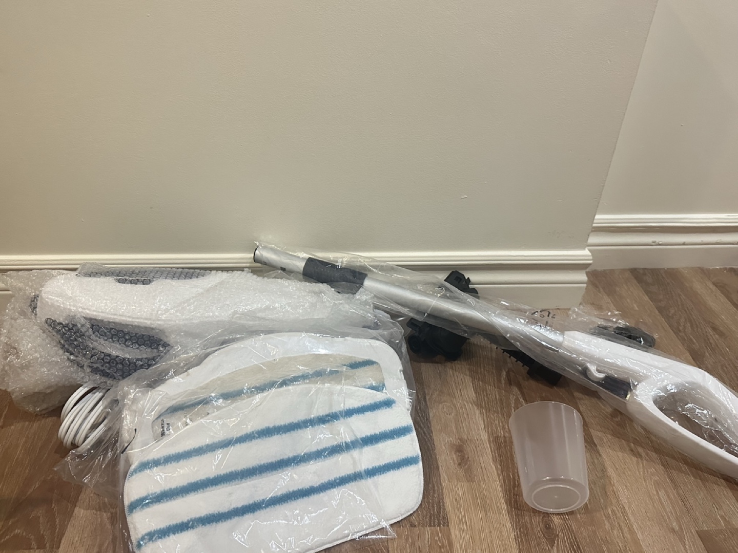 BOJUK Multi-Function Steam Mop