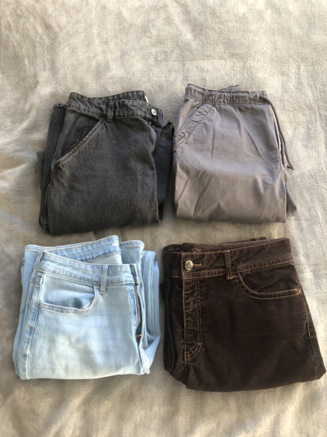 Baggy jeans