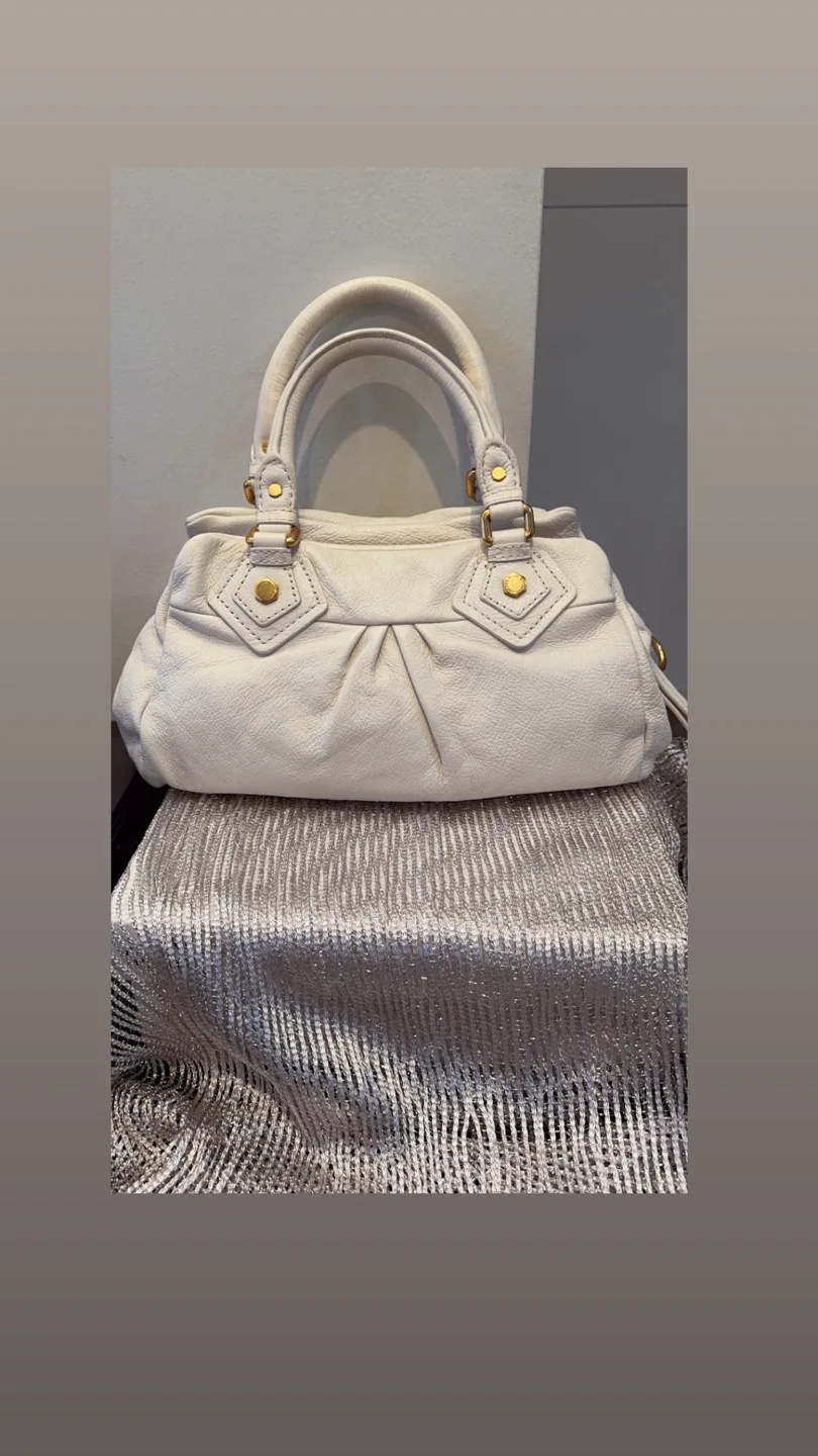 Marc Jacobs White Leather Handbag image indicator(2)