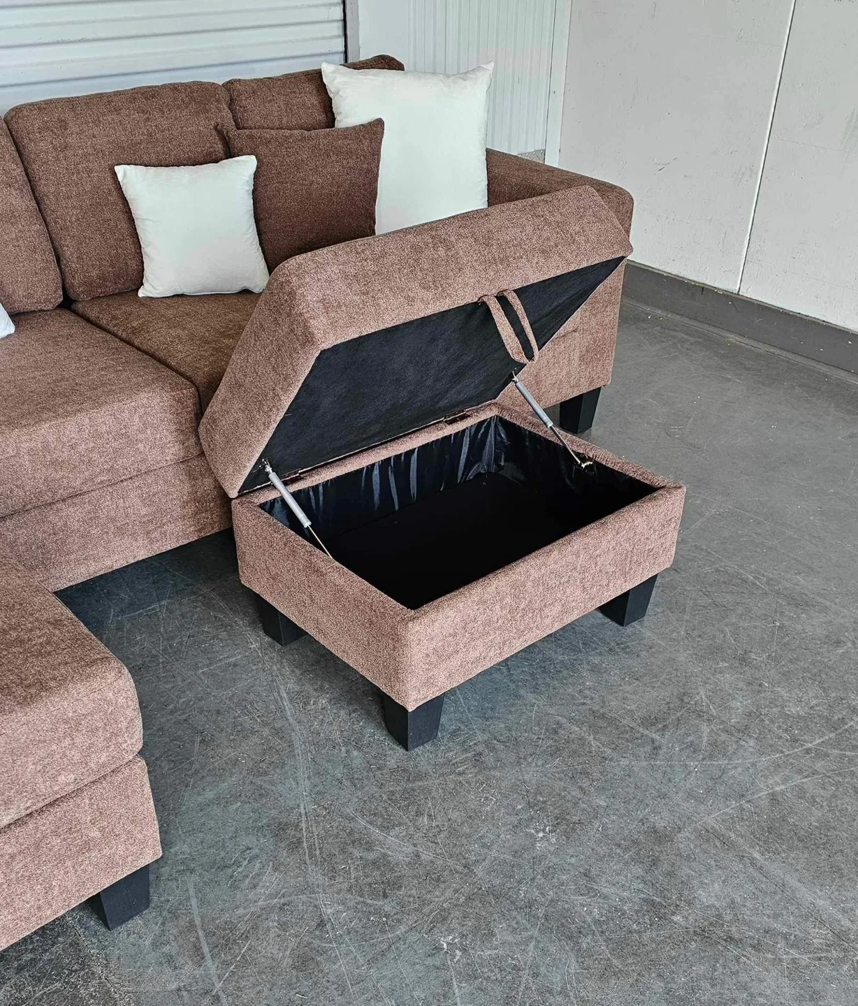 Brand New 4 seater/reversible chaise/storage ottoman image indicator(6)