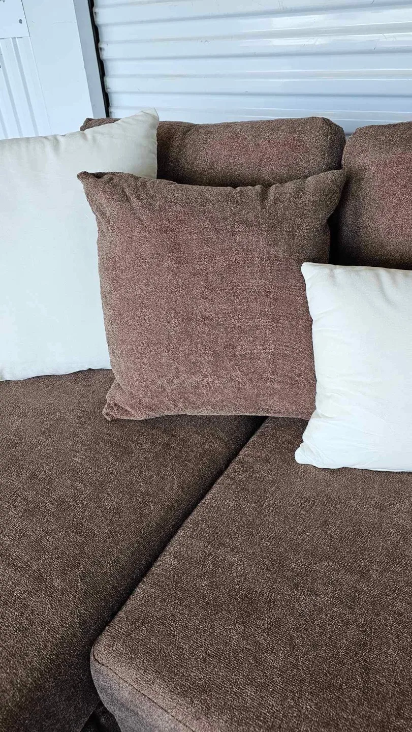 Brand New 4 seater/reversible chaise/storage ottoman image indicator(5)