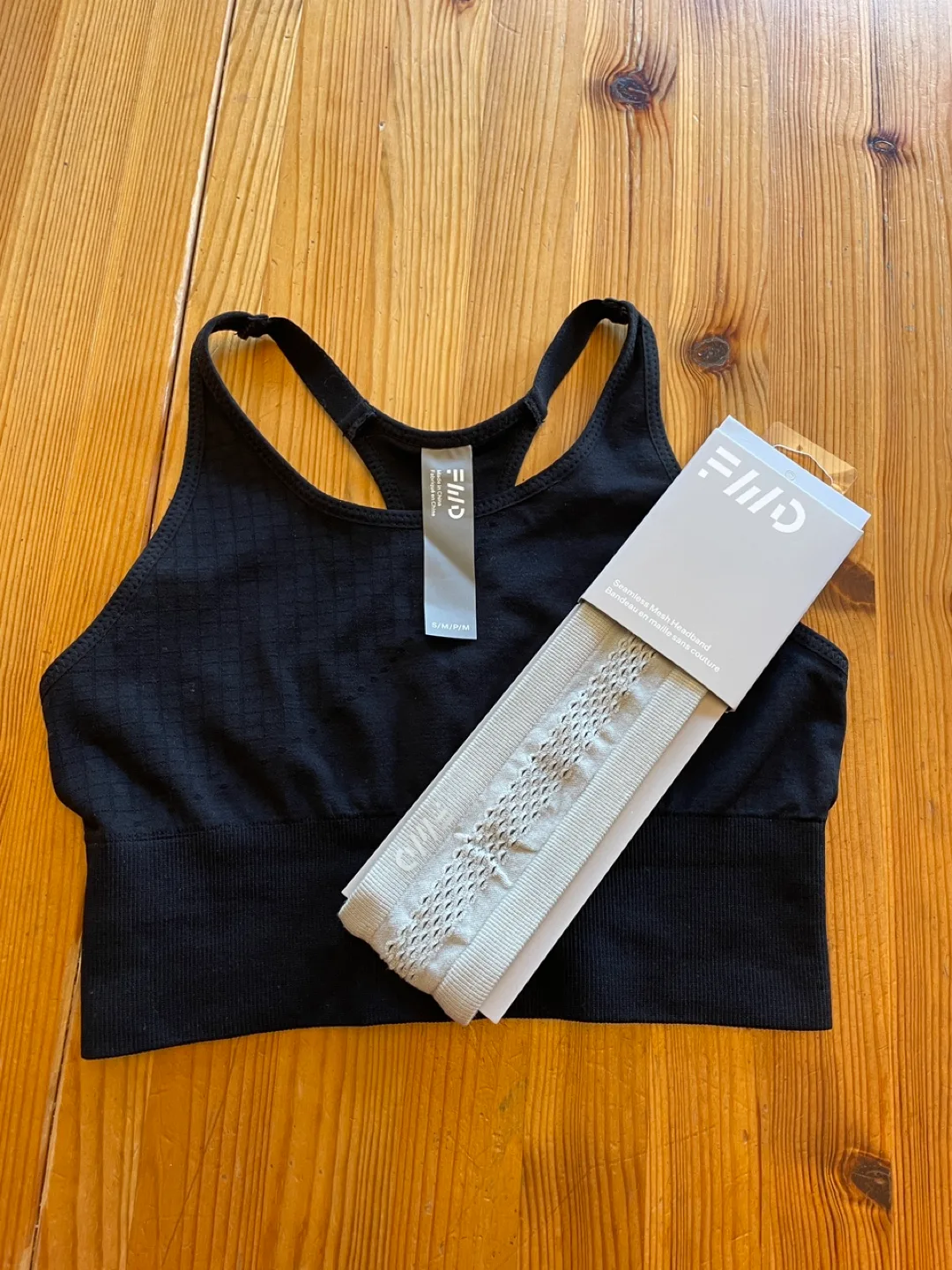 FWD Seamless Black Sports Bra and Headband thumbnail