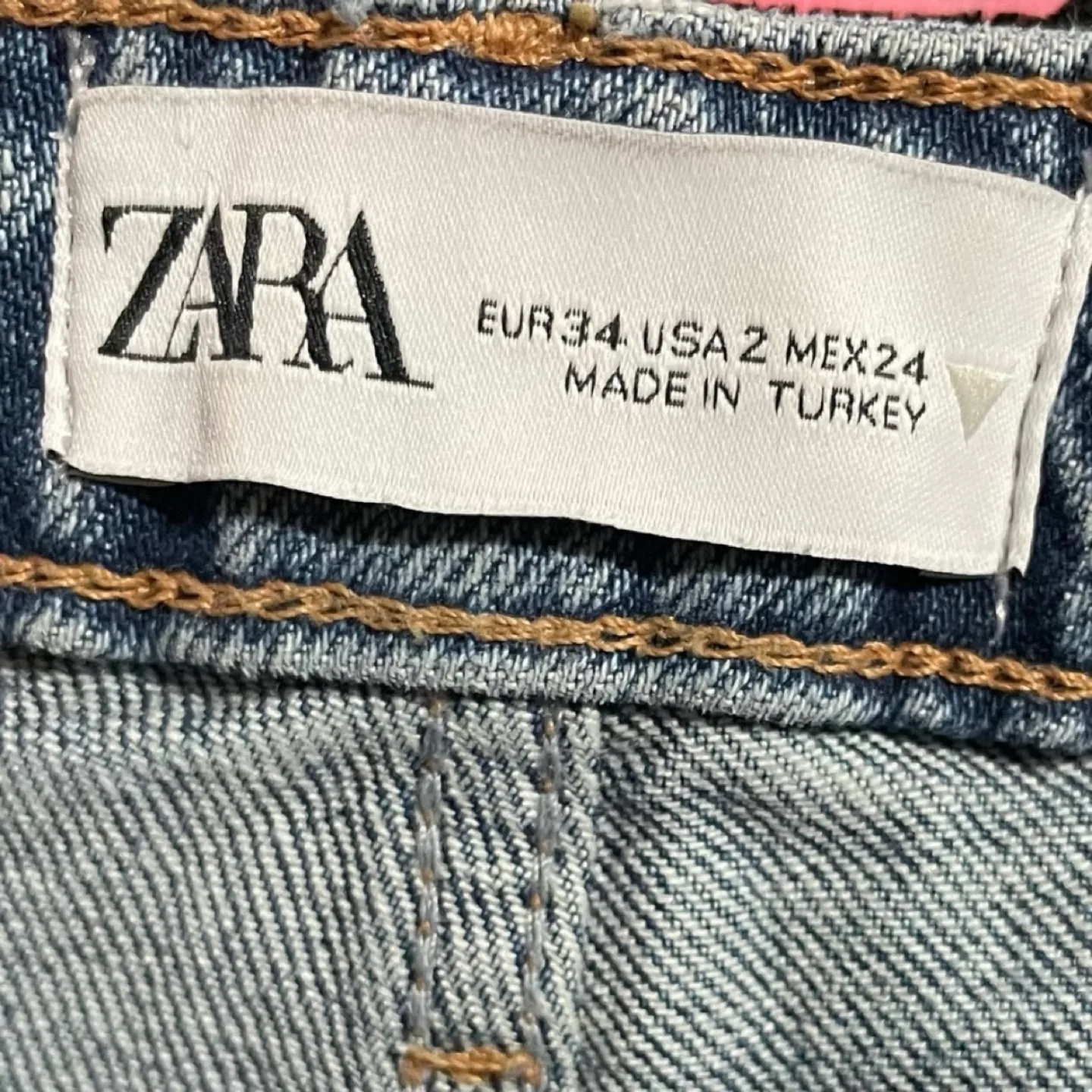 Zara Distressed Jeans. Size 2 image indicator(7)