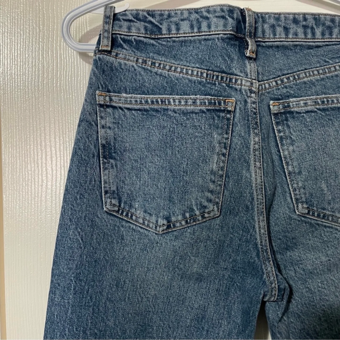 Zara Distressed Jeans. Size 2 image indicator(6)