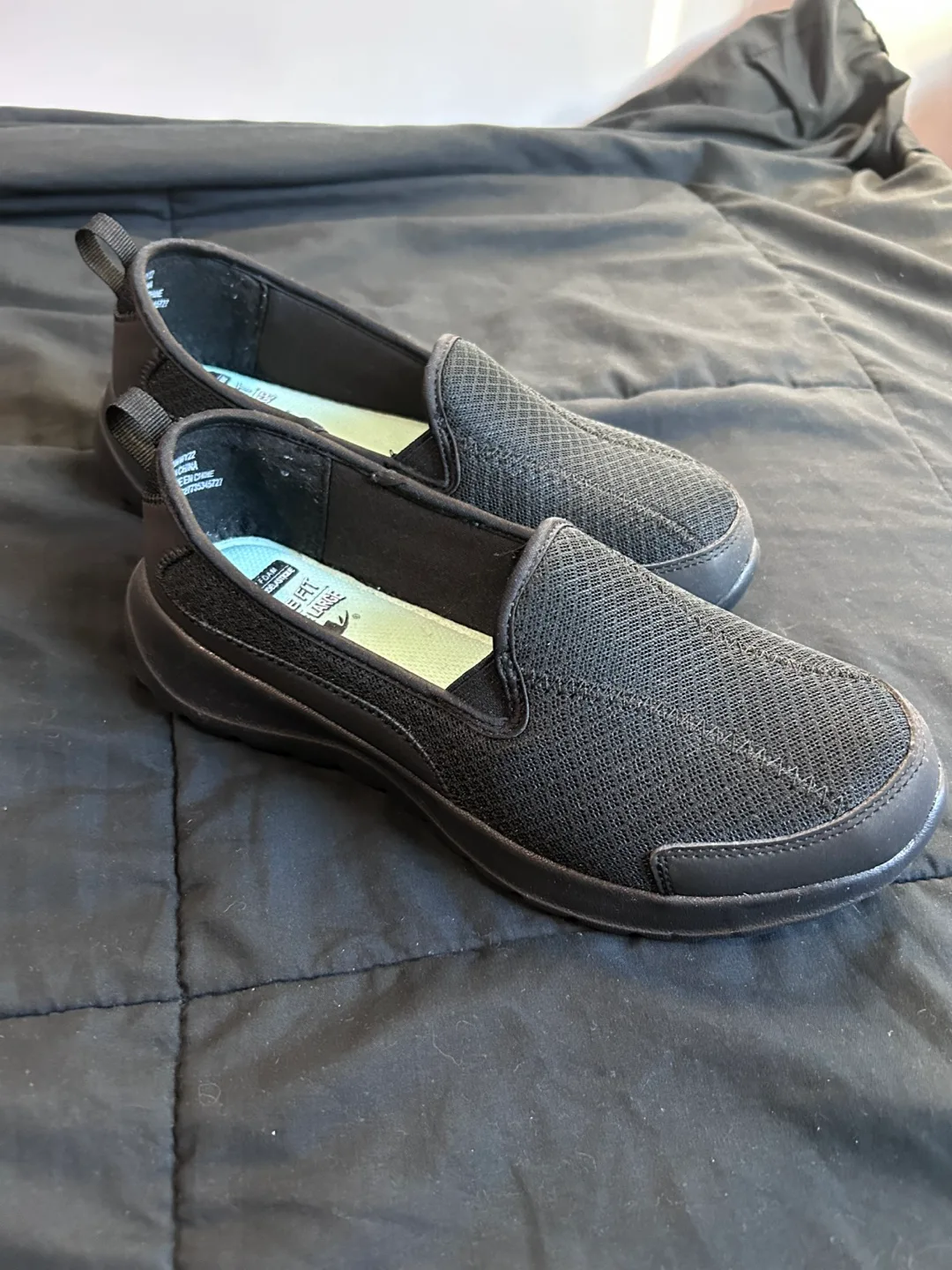 Athletic Works Women’s Outdoor Shoes image indicator(2)