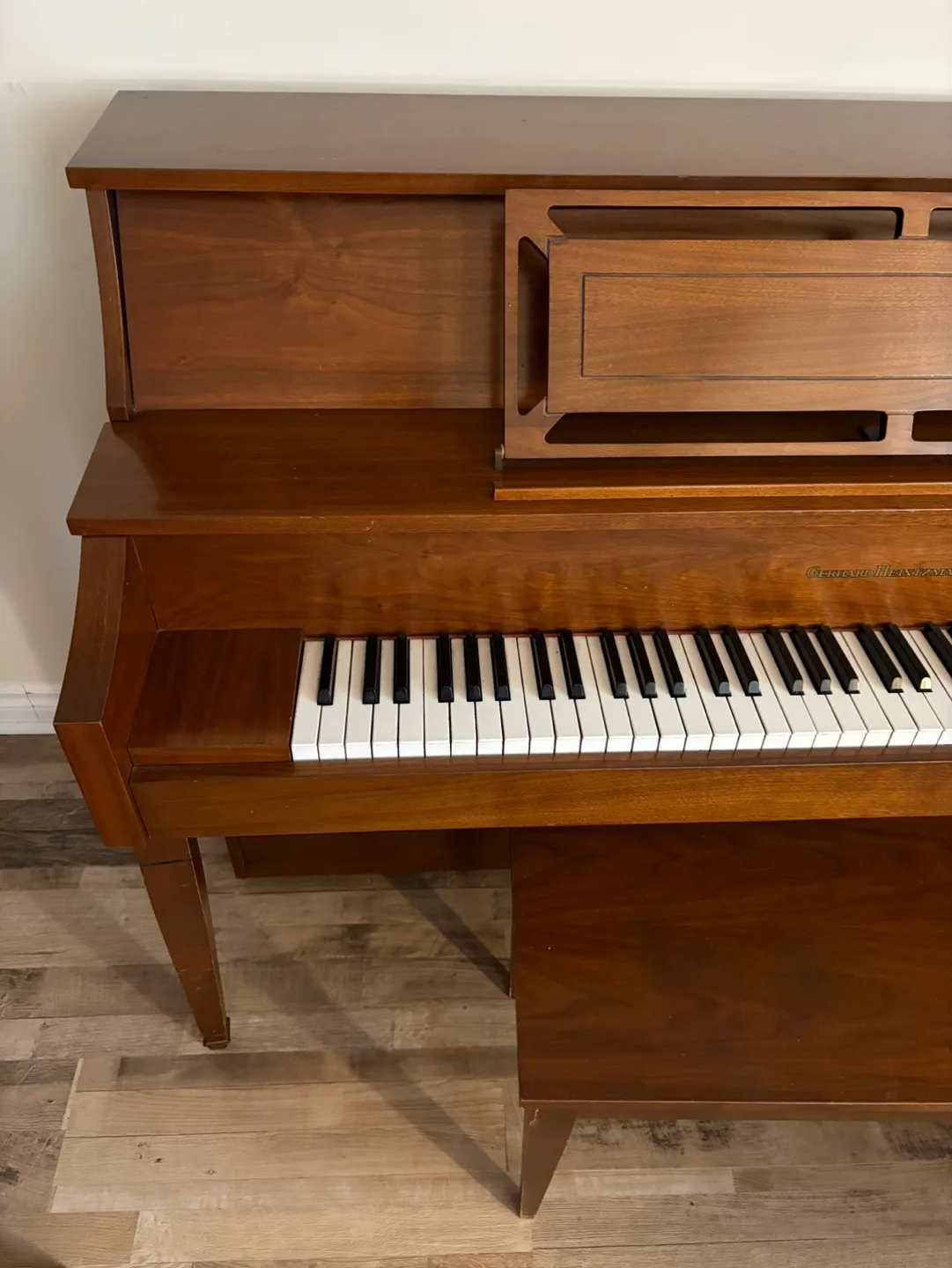 Gerard Heinzmann Piano image indicator(3)