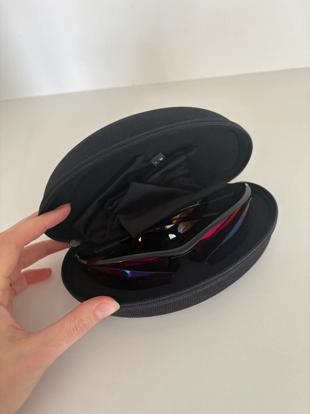 Oakley Flak Jacket Sunglasses with Extra Lenses image indicator(7)