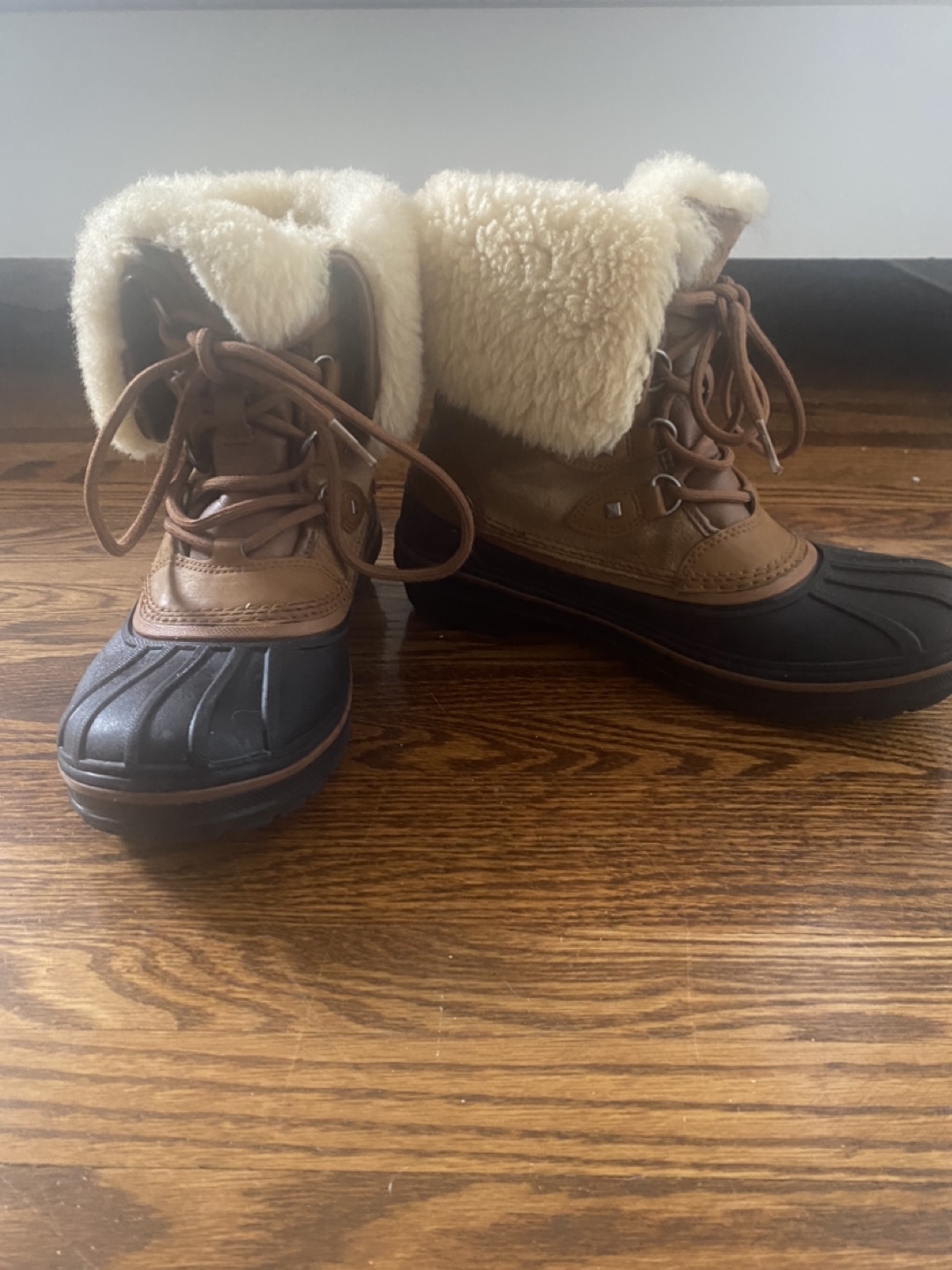 Crocs teen/Women's Winter Boots