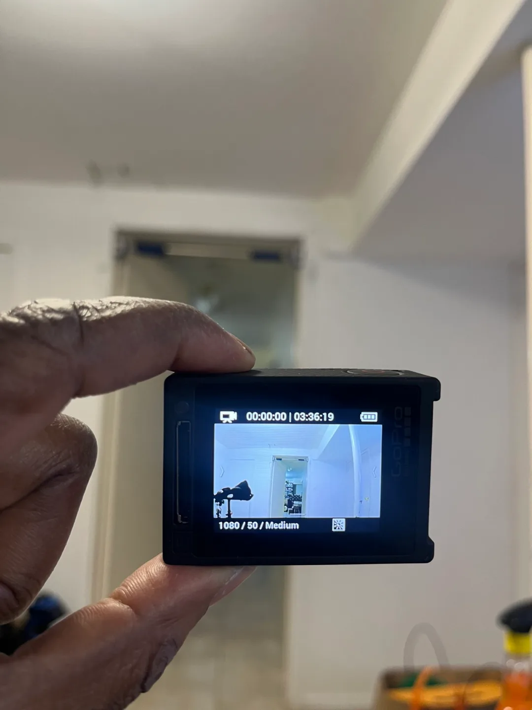 GoPro Hero 4 with accessories image indicator(4)