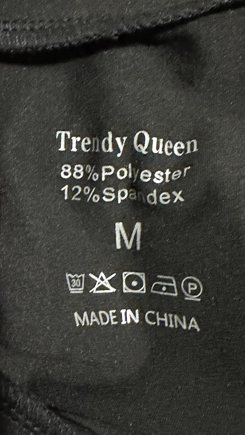 Amazon Trendy Queen | 2-Piece Skirt Set (Sz M, Black) image indicator(8)