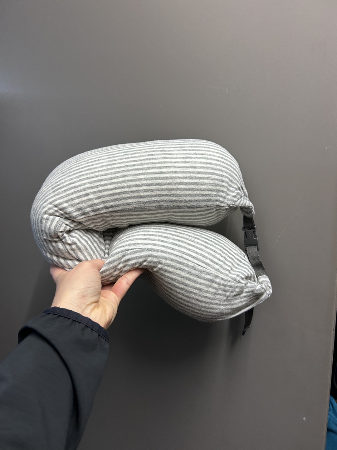 Travel Neck Pillow - photo 2