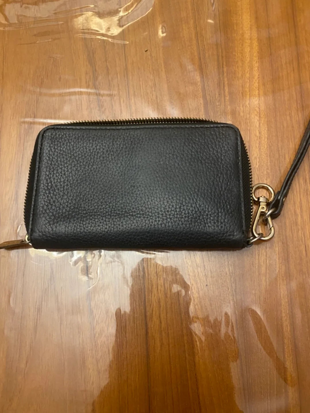 Michael Kors Black Leather Wallet image indicator(3)