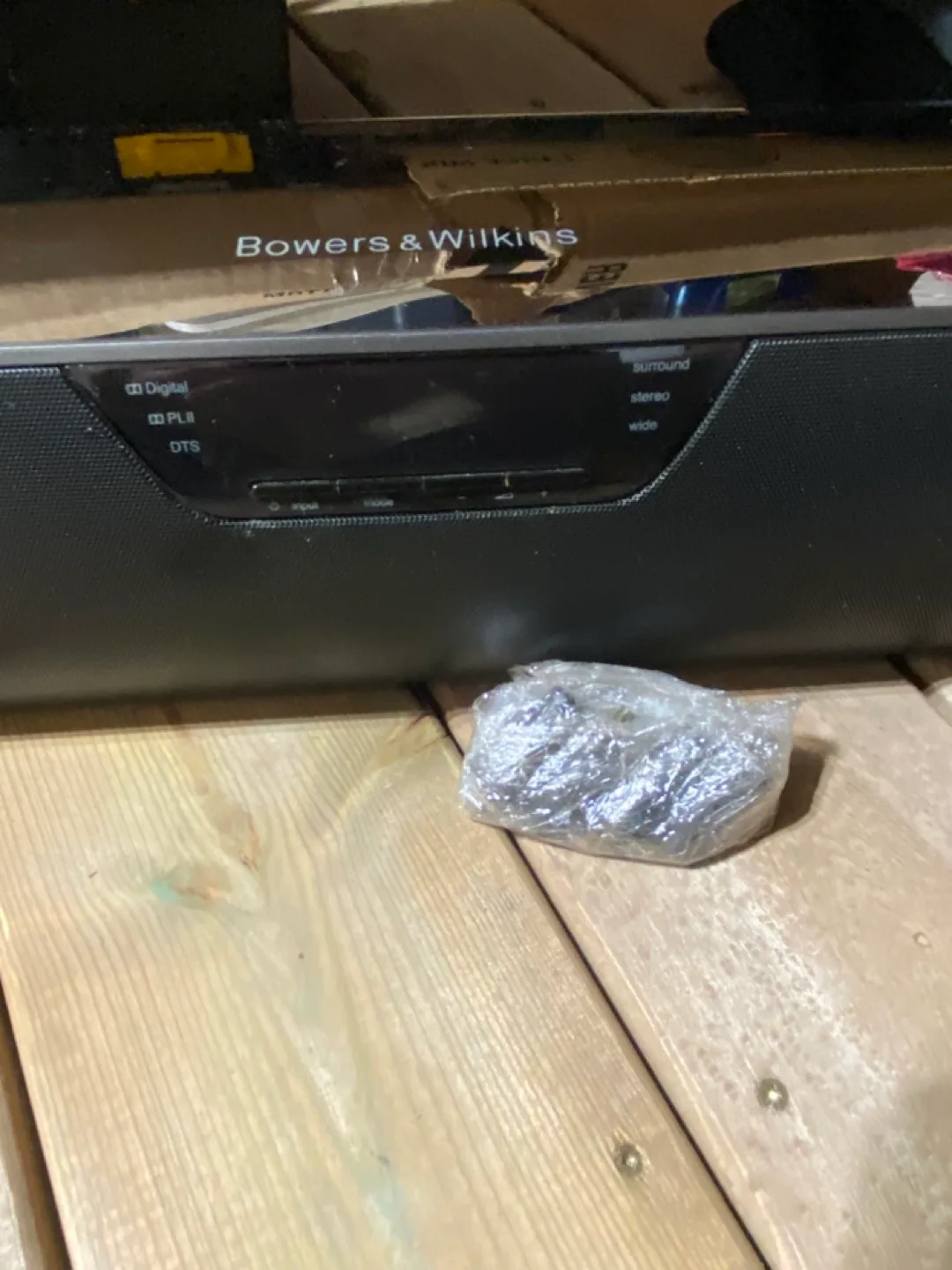 Bowers & Wilkins Panorama Soundbar image indicator(4)